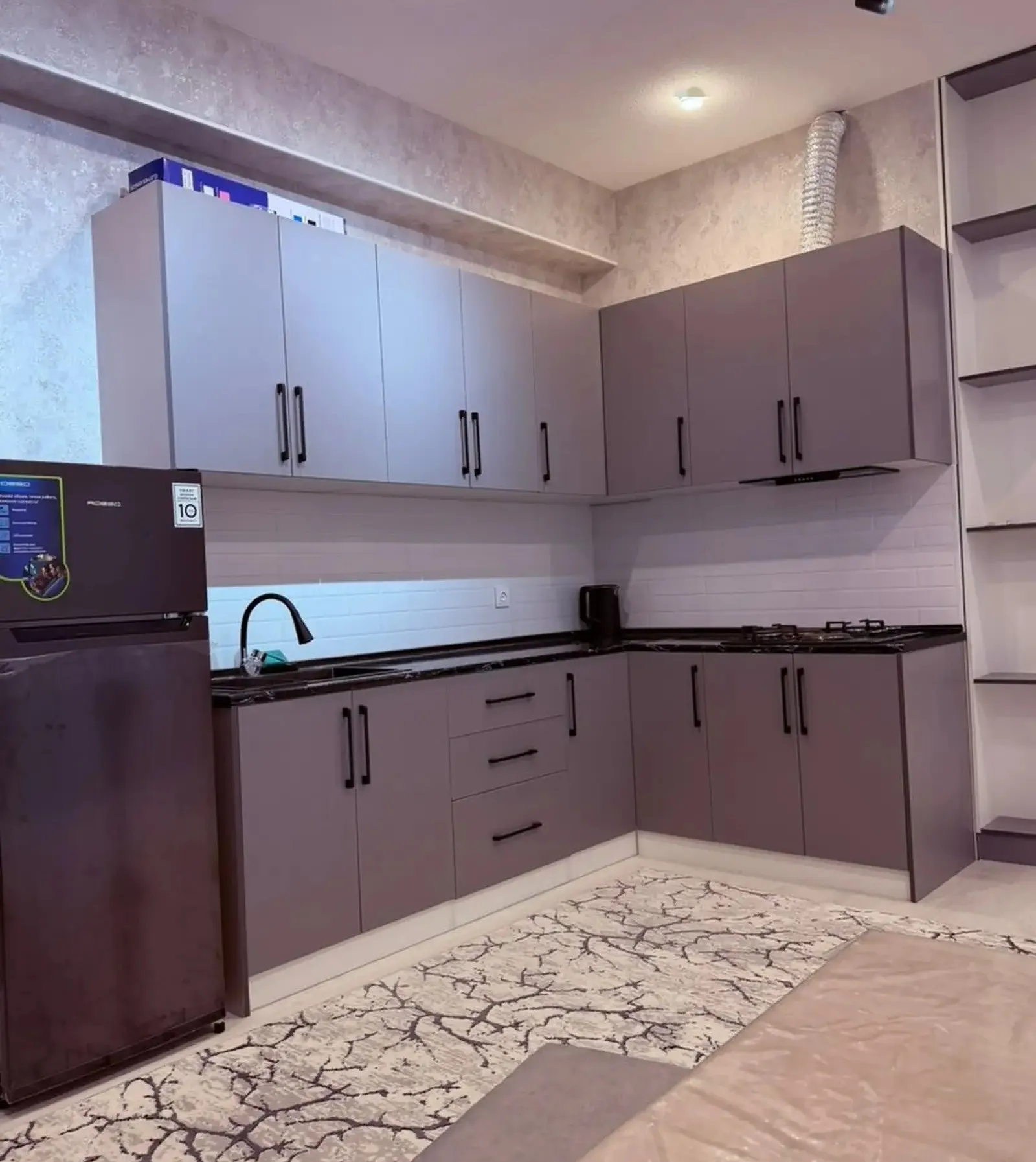 2-комн. квартира, 4 этаж, 76м², 18 Мкр — фото 9