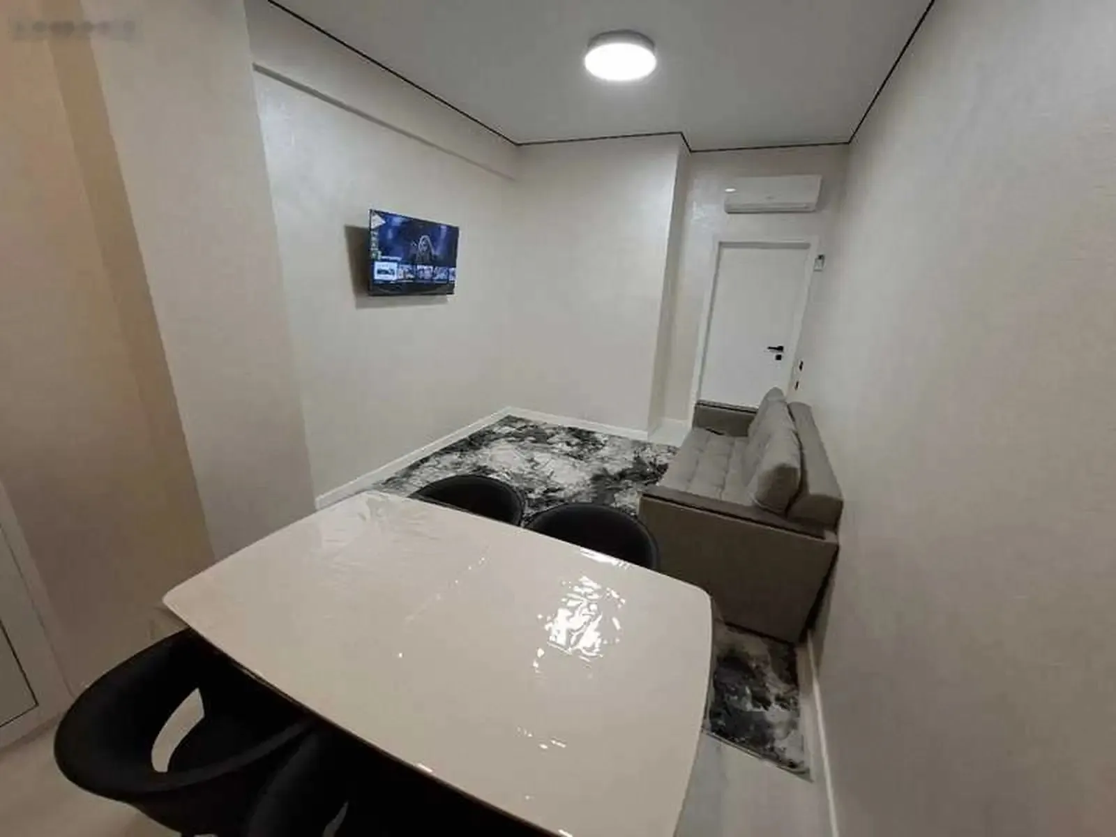 2-комн. квартира, 11 этаж, 54м², 4 дома — фото 6