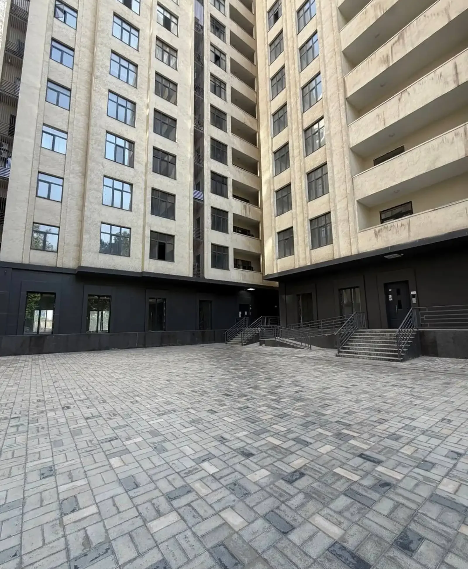 4-комн. квартира, 4 этаж, 150 м², Исмоили Сомони Пушкина — фото 2