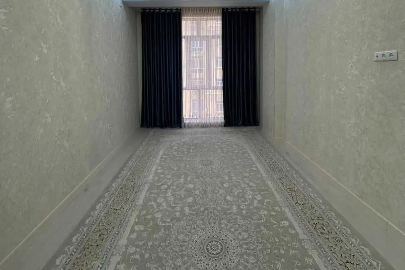 2-комн. квартира, 17 этаж, 73 м², Фирдавси — фото 8