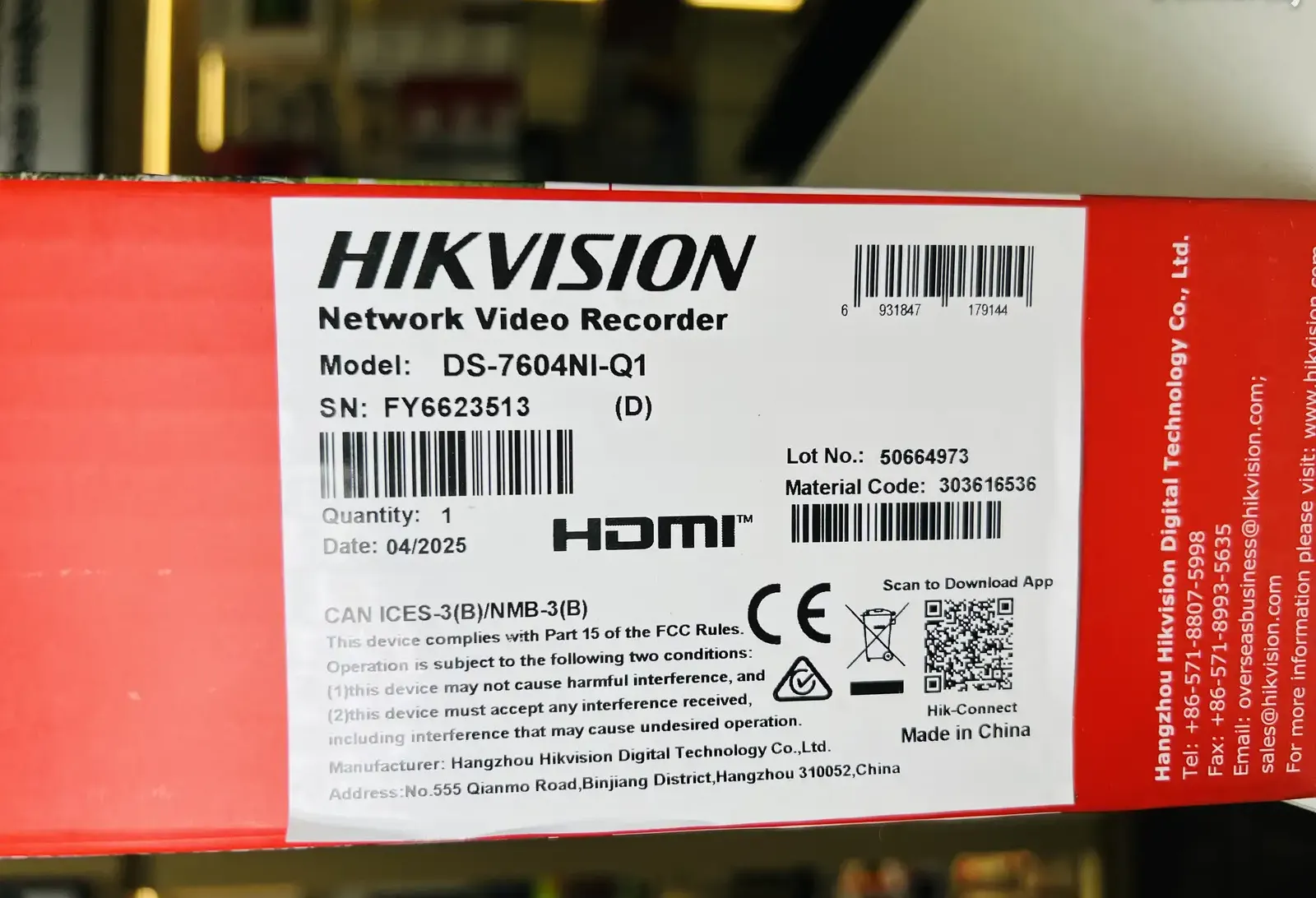 Видеорегистратор IP Hikvision DS-7604NI-Q1 STDD