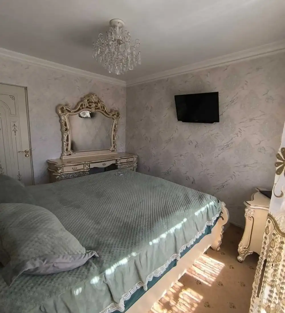 5-комн. квартира, 3 этаж, 90 м², Фирдавси — фото 4