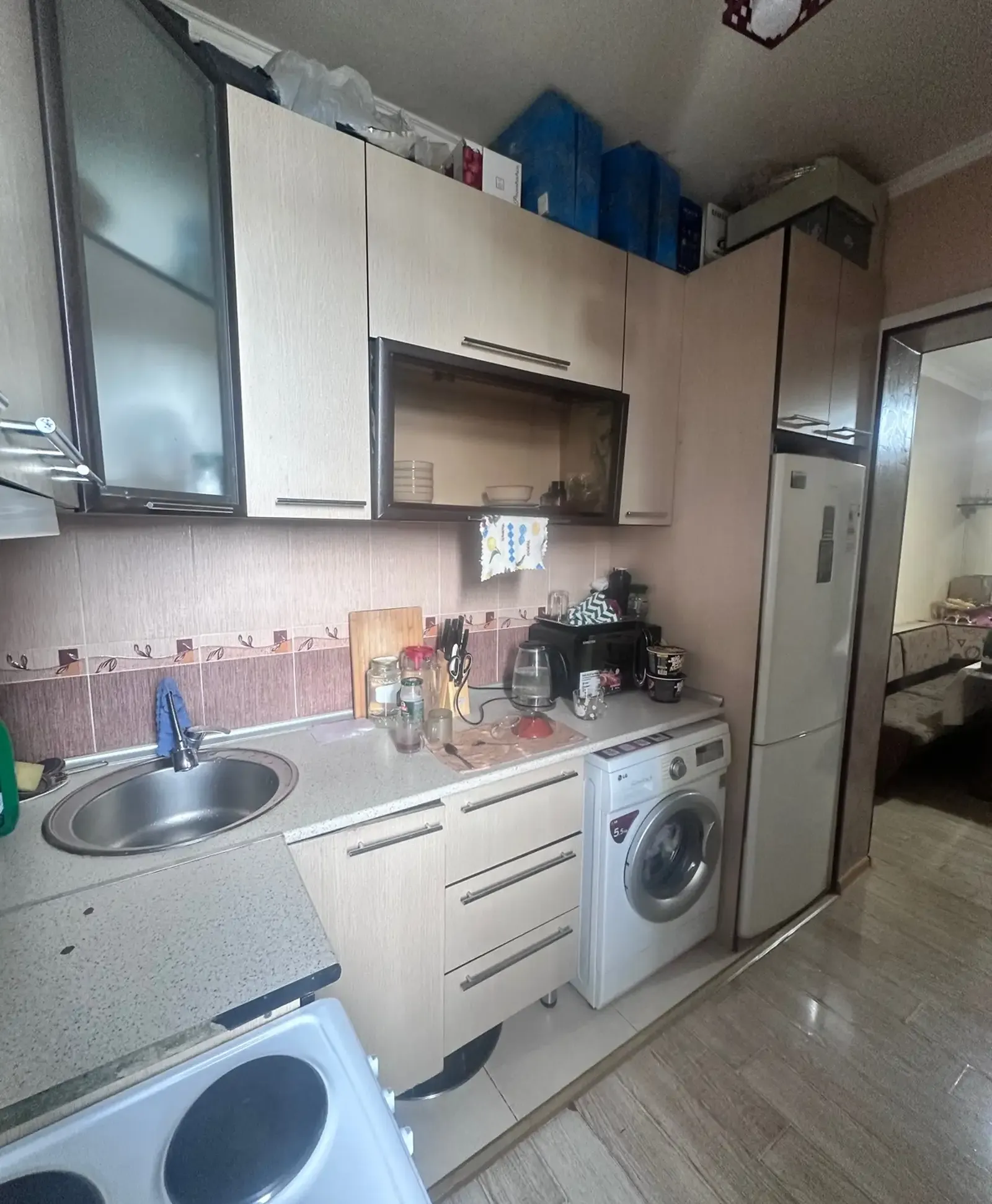 3-комн. квартира, 8 этаж, 75 м², Сино (Испечак)