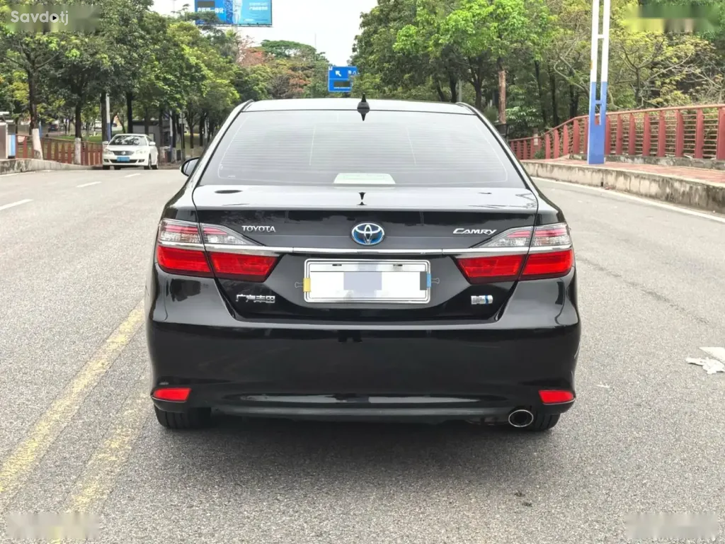 Toyota Camry, 2015