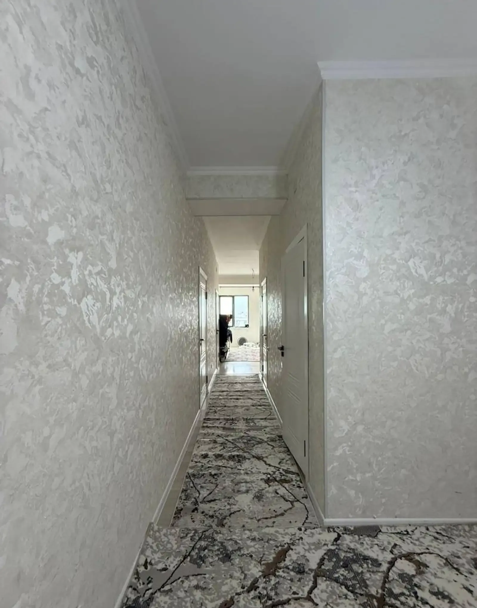2-комн. квартира, 17 этаж, 70 м², И Сомони — фото 10