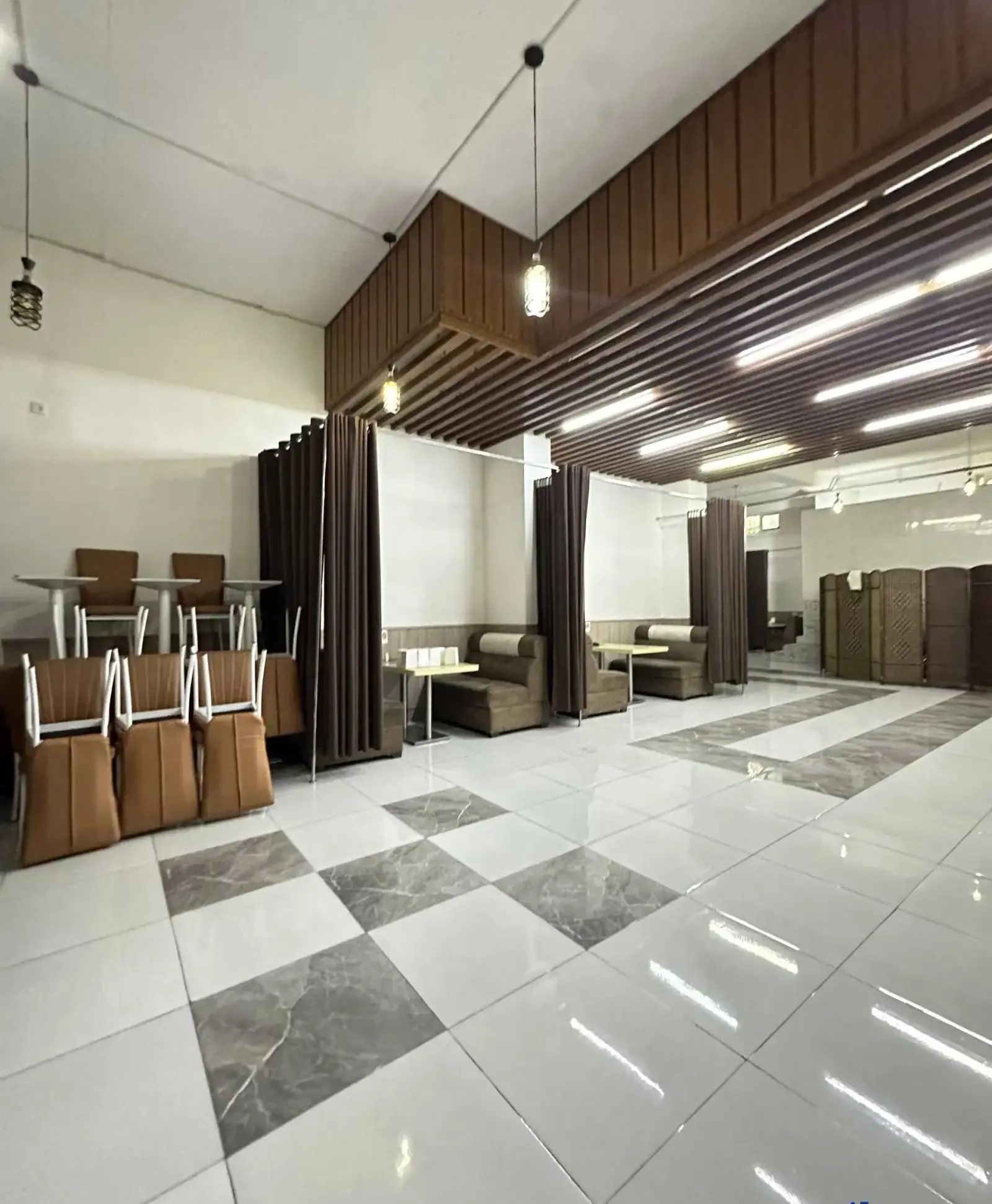 Помещение под ресторан / бар, 444м², Сино Караболо — фото 4