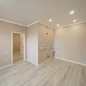 2-комн. квартира, 6 этаж, 80м², 91 мкр, Барки точик