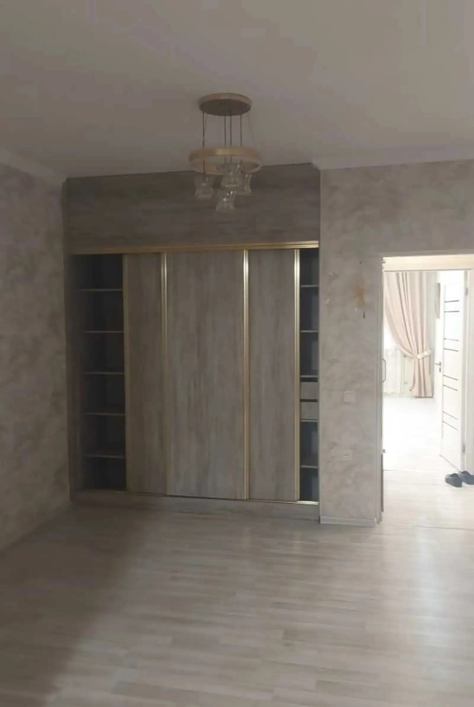 2-комн. квартира, 4 этаж, 71м², Фирдавси — фото 9