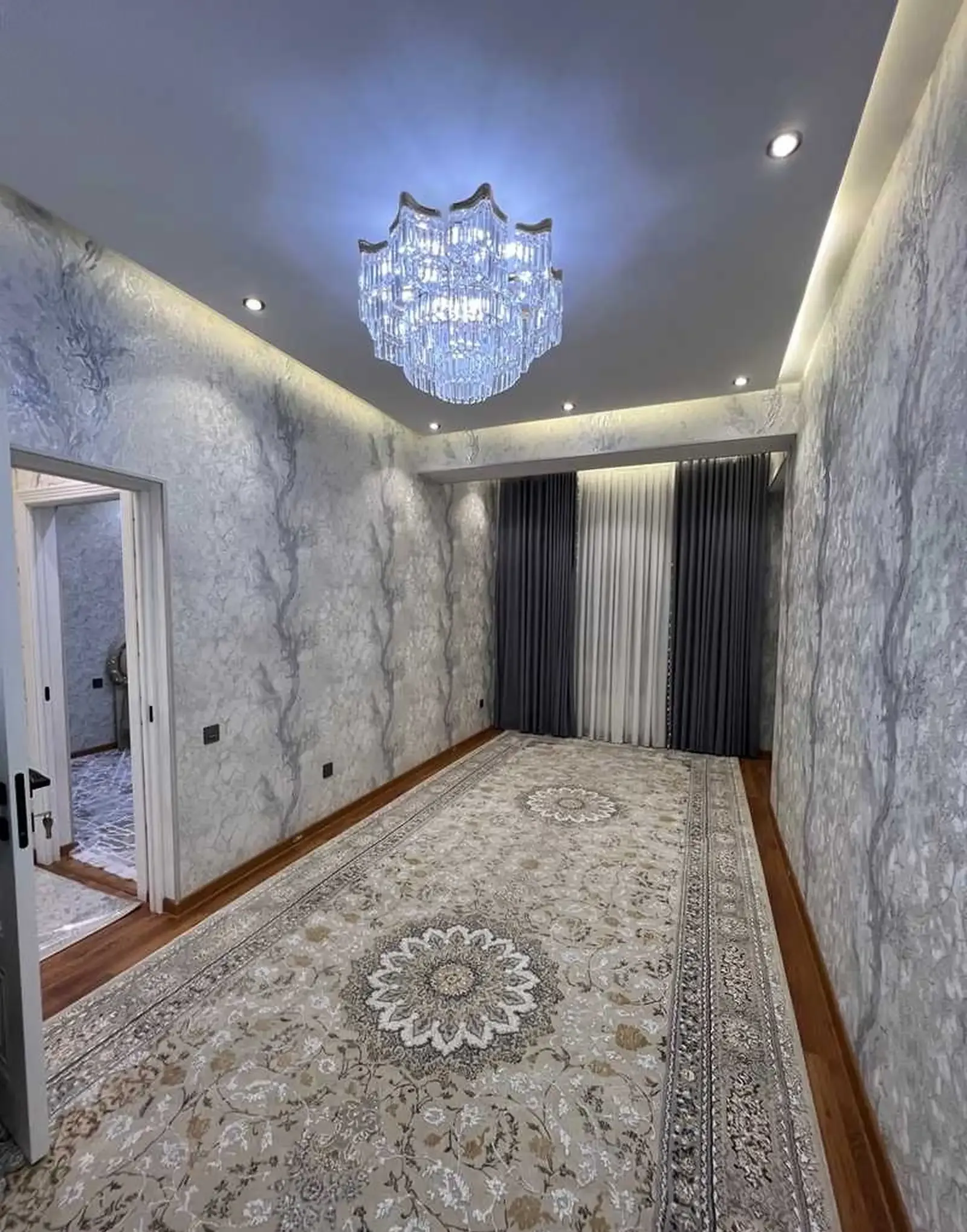 2-комн. квартира, 11 этаж, 65м², Цирк — фото 4