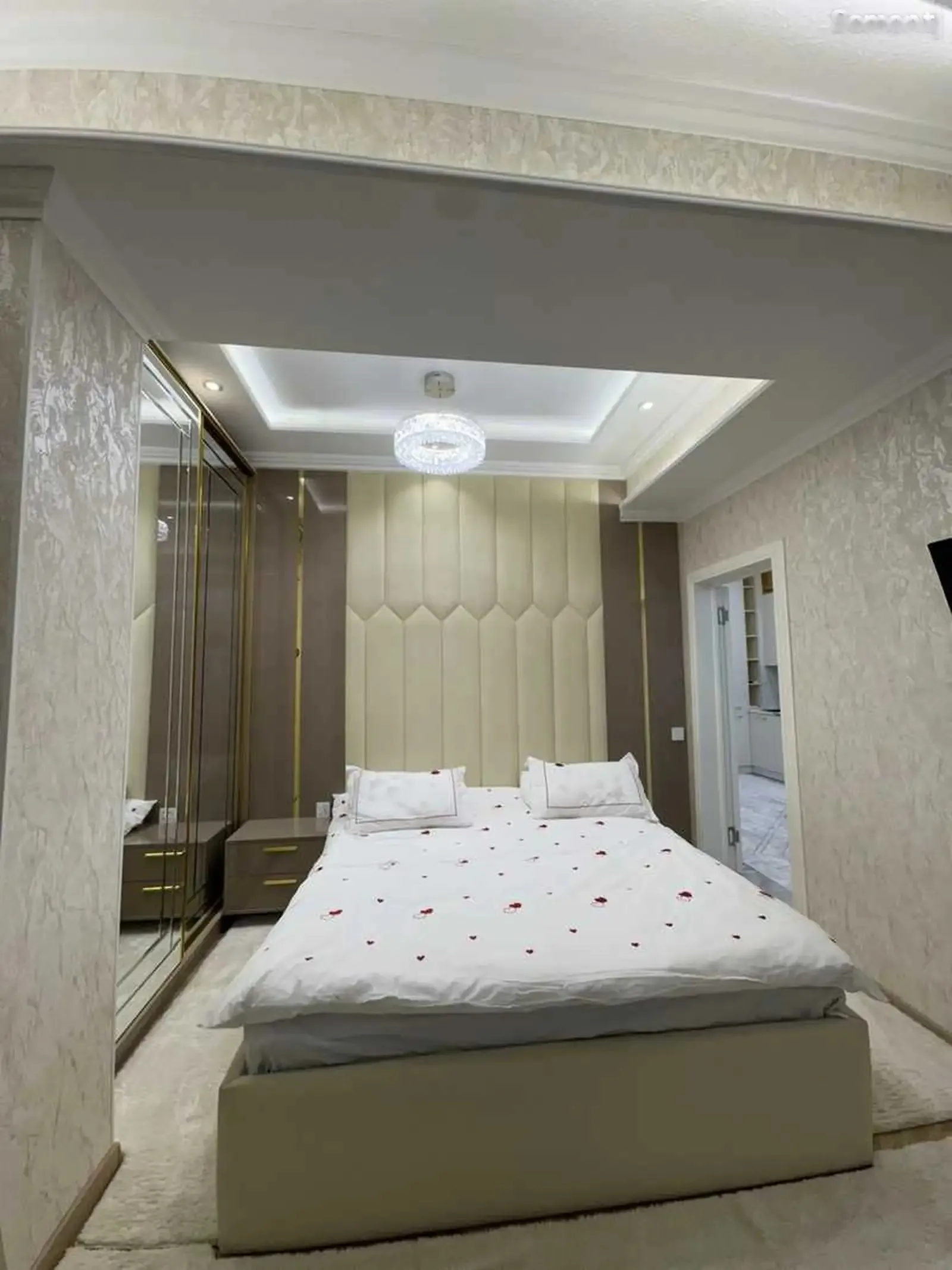 3-комн. квартира, 4 этаж, 90м², Сино — фото 2