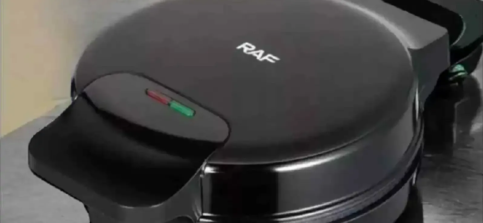 Вафельница R-2217