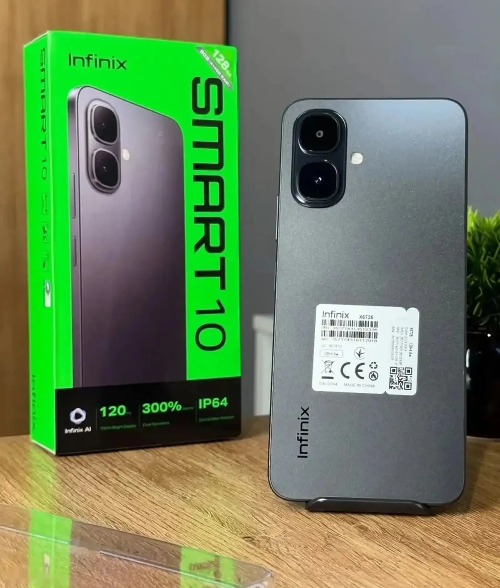 Infinix Smart 10 4+4/128Gb Black
