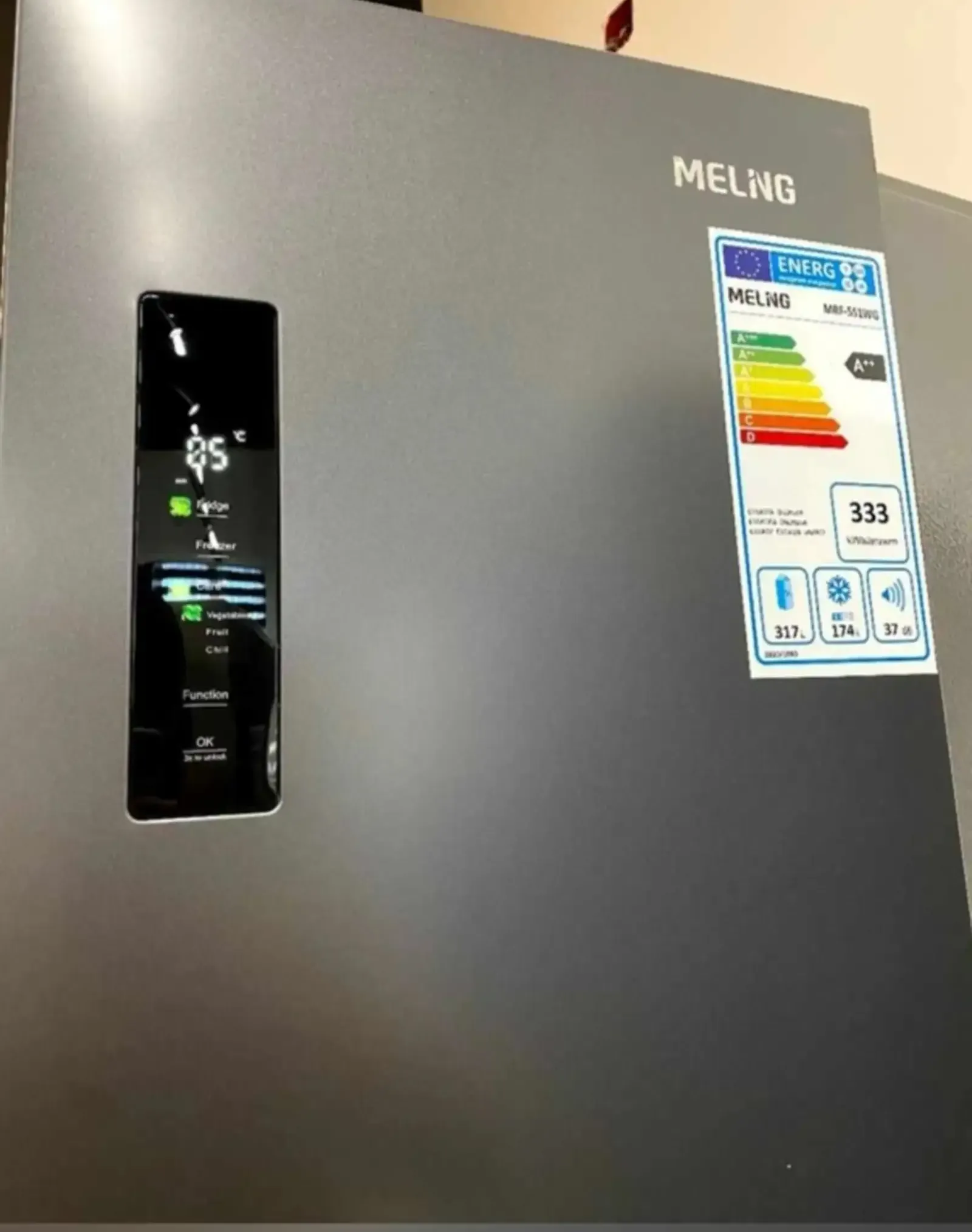 Холодильник Meling