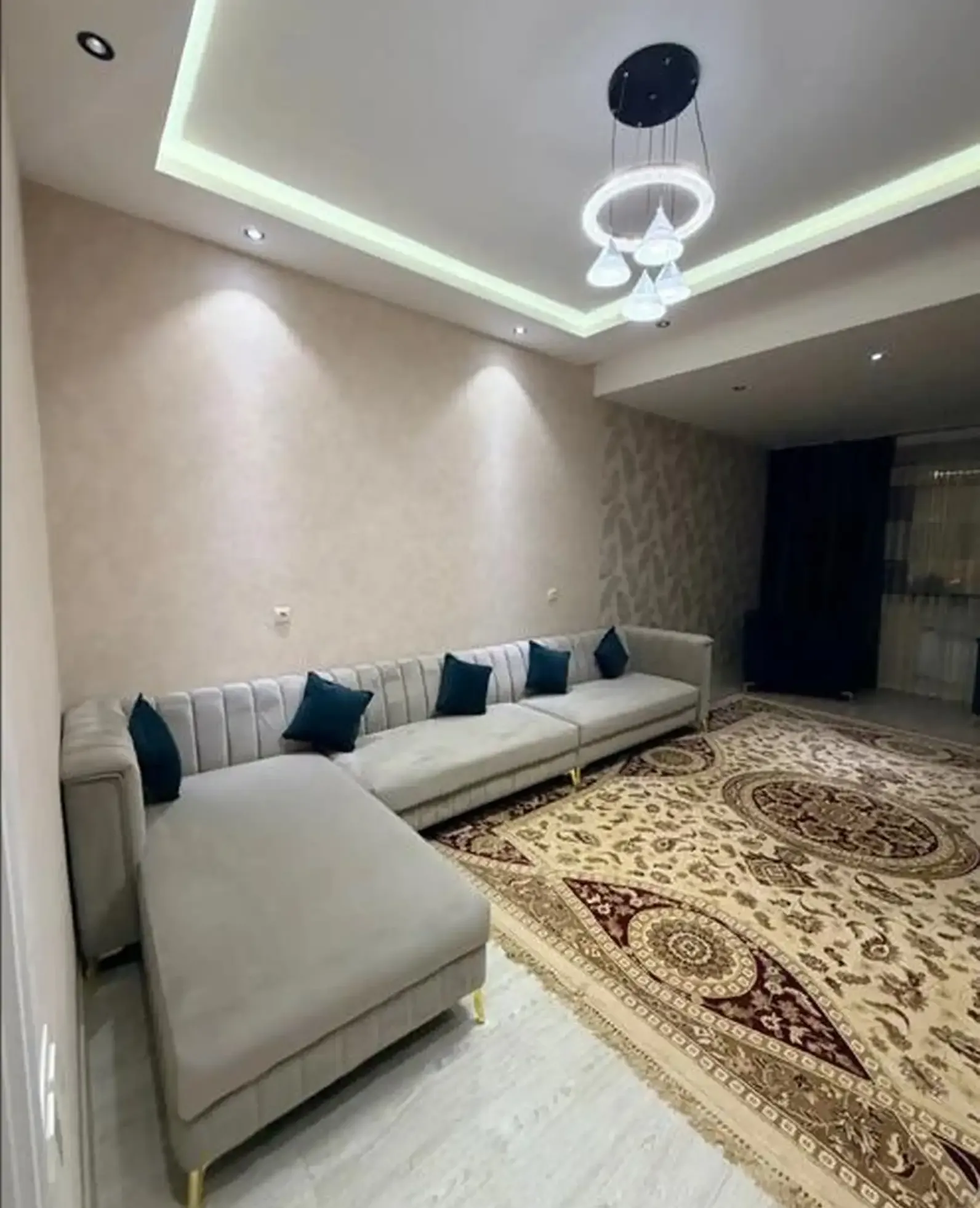 3-комн. квартира, 10 этаж, 106м², Сомони — фото 11