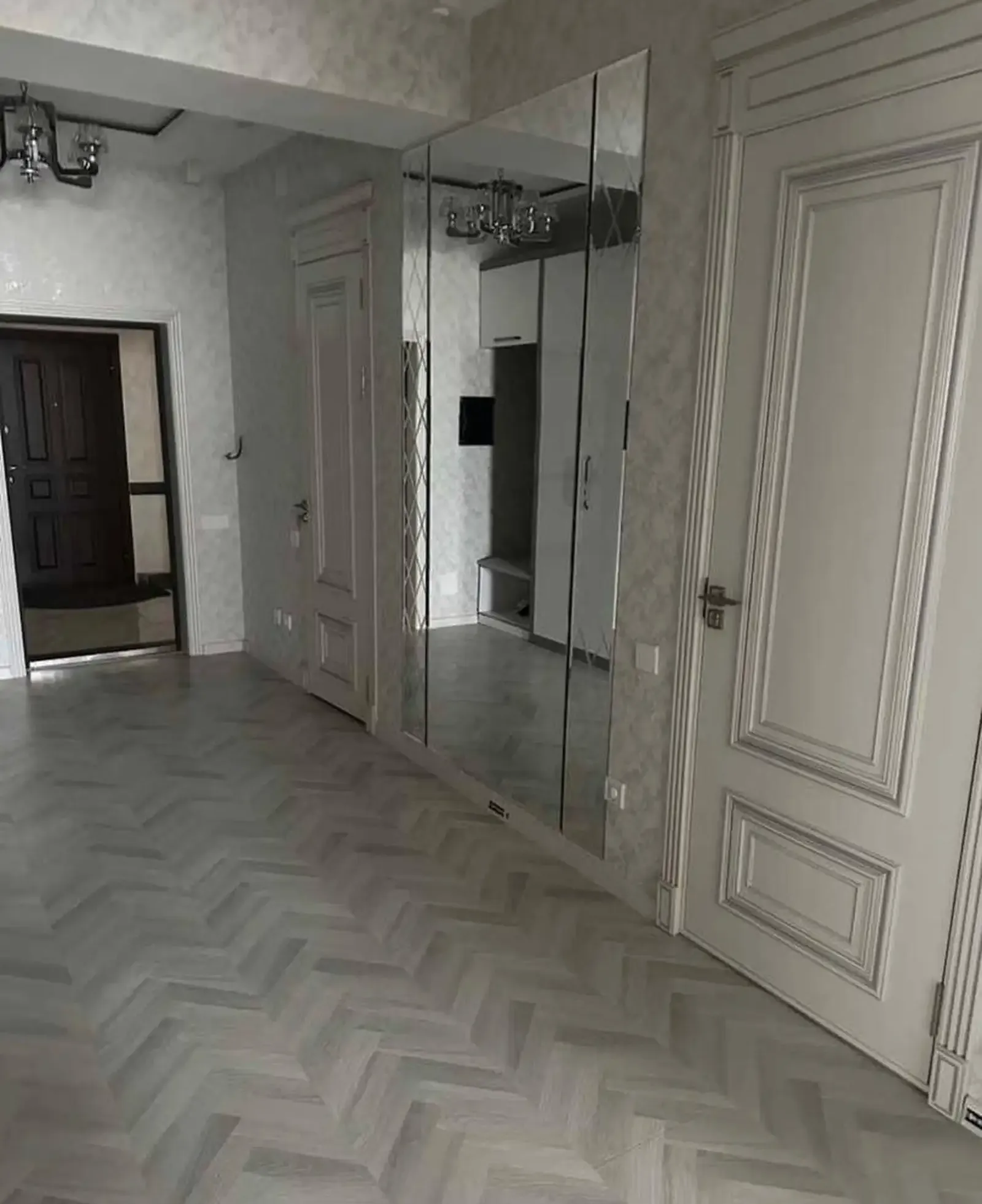 3-комн. квартира, 13 этаж, 150м², И. Сомони — фото 7