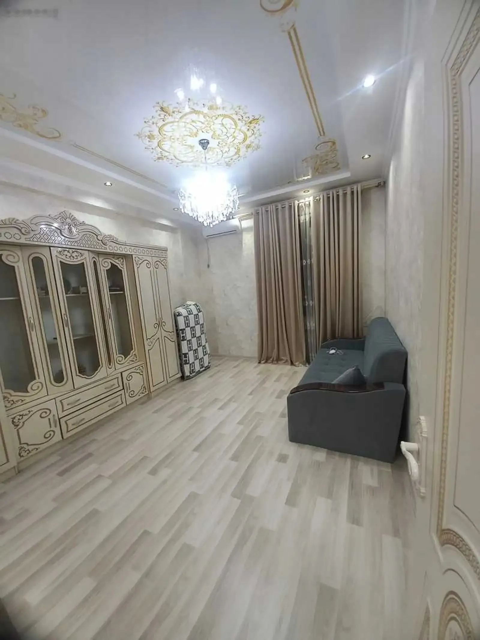 2-комн. квартира, 4 этаж, 60м², пайкари 112мкр — фото 2