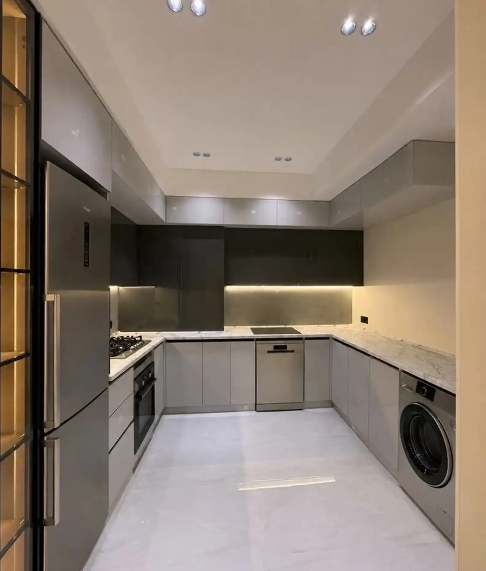 3-комн. квартира, 3 этаж, 97 м², И Сомони — фото 10