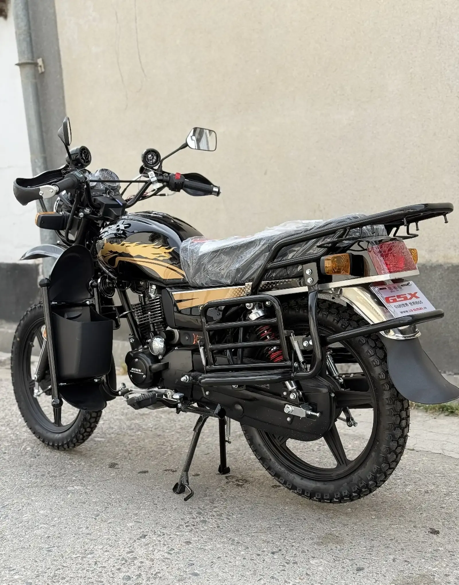 Мотоцикл Suzuki GSX 200куба 2025 Black