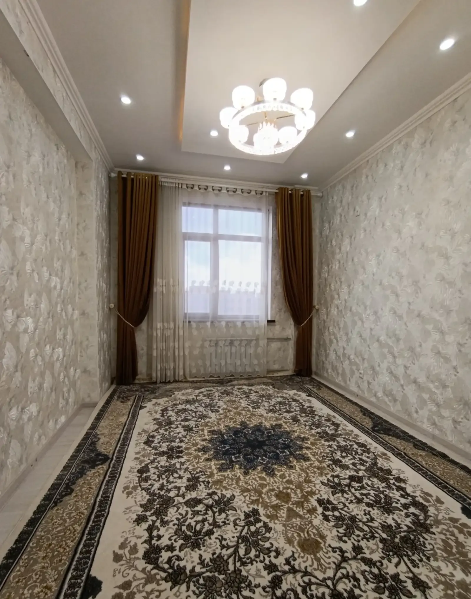 3-комн. квартира, 11 этаж, 97 м², Шохмансур