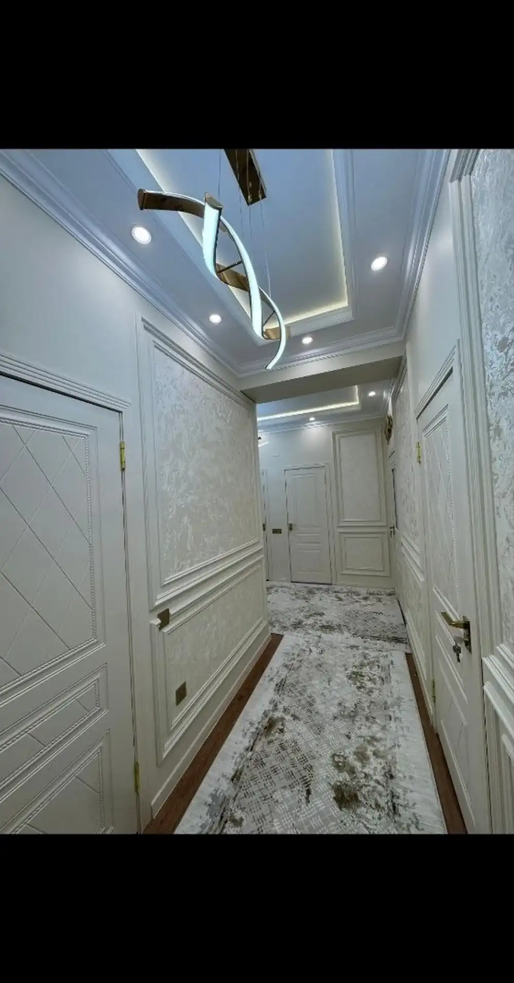 3-комн. квартира, 4 этаж, 93 м², Фирдавси — фото 2