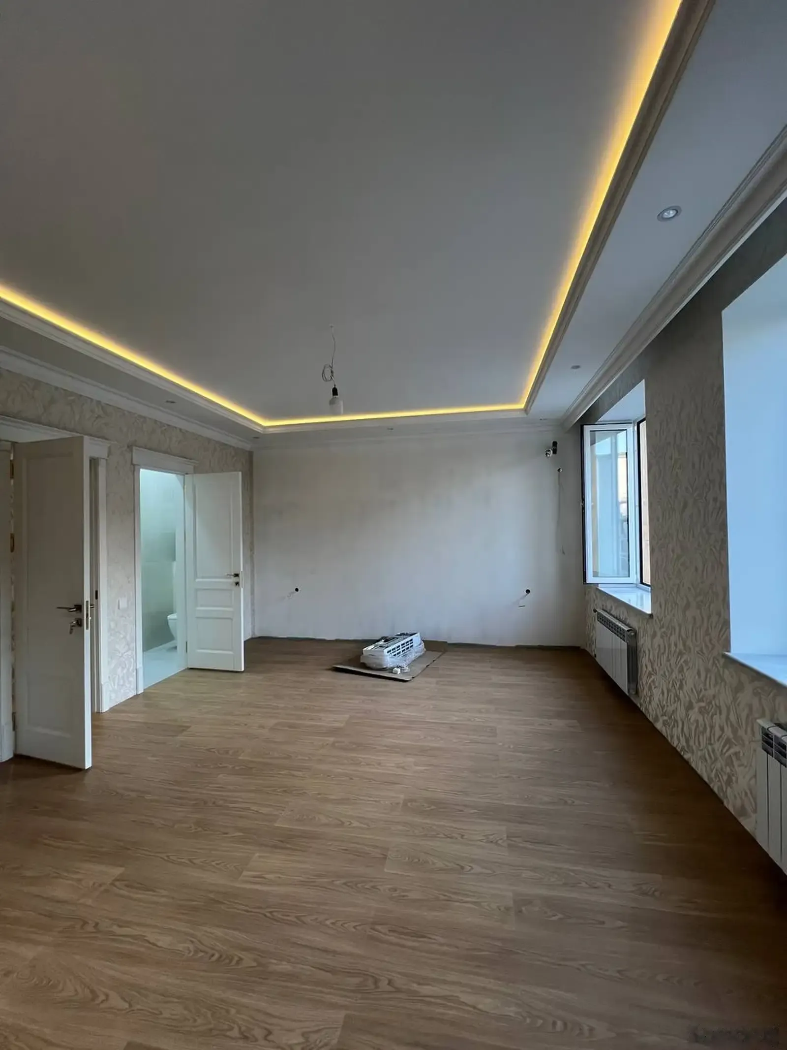 3-комн. квартира, 14 этаж, 197 м², Шохмансур