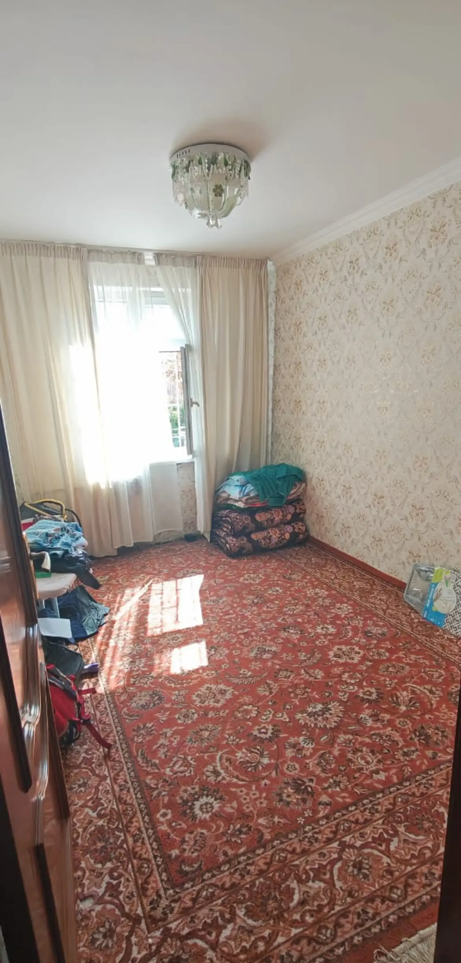4-комн. квартира, 1 этаж, 80 м², Фирдавси