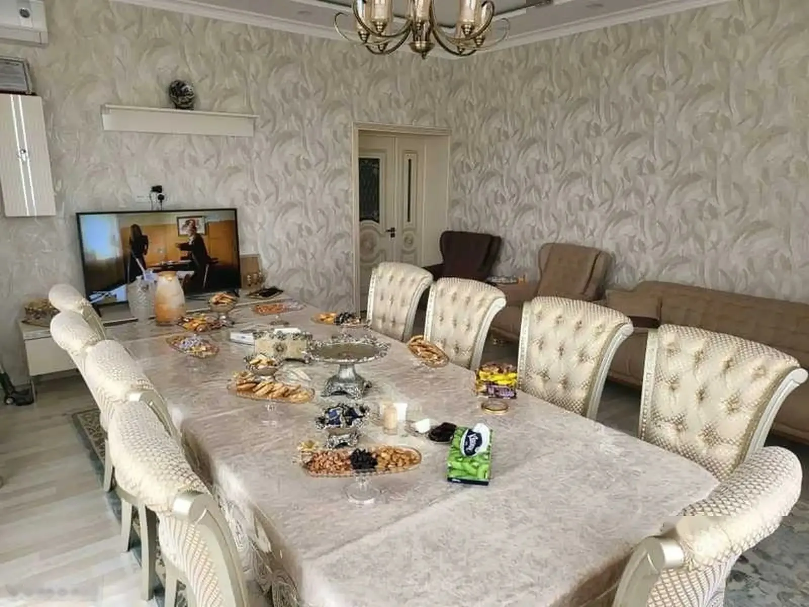 3-комн. квартира, 17 этаж, 150м², ВАТАН — фото 3