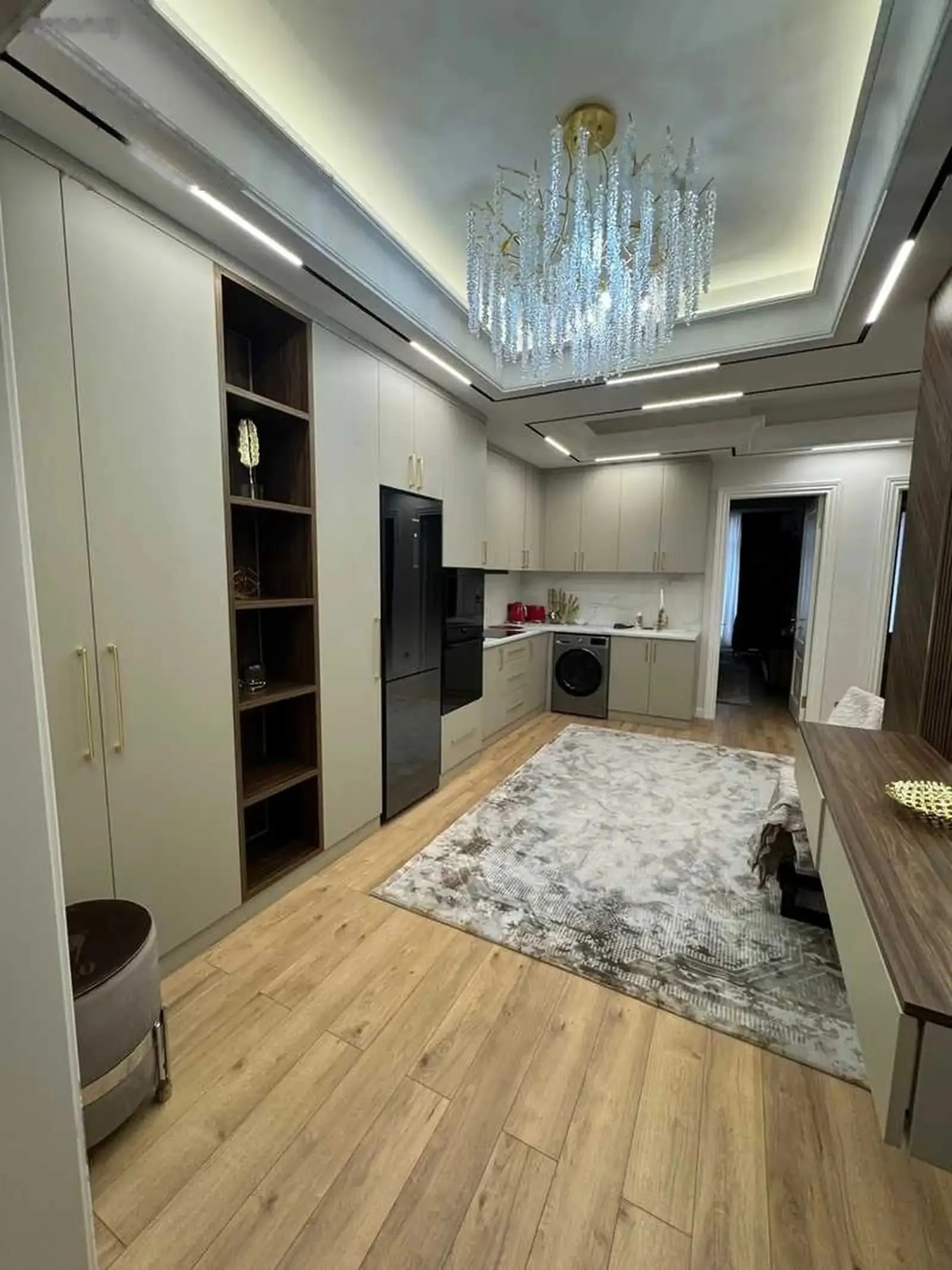 2-комн. квартира, 17 этаж, 64м², м.Турсунзода 14/ — фото 3