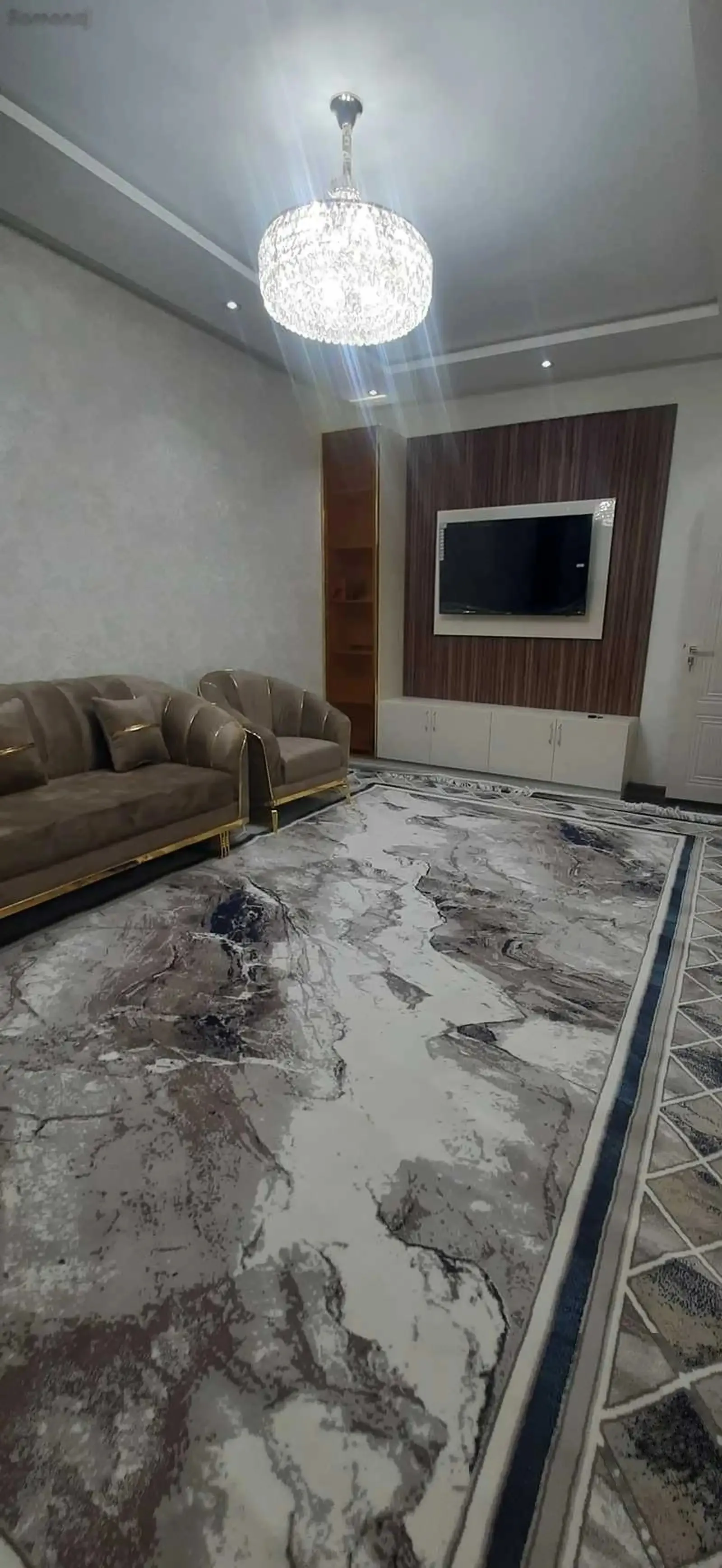 3-комн. квартира, 2 этаж, 76м², Исмоили Сомони — фото 3