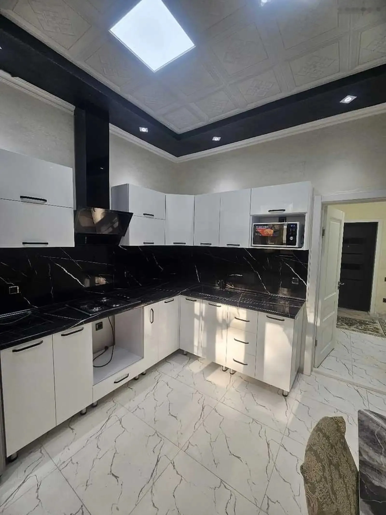 2-комн. квартира, 3 этаж, 80м², Голубой экран — фото 6