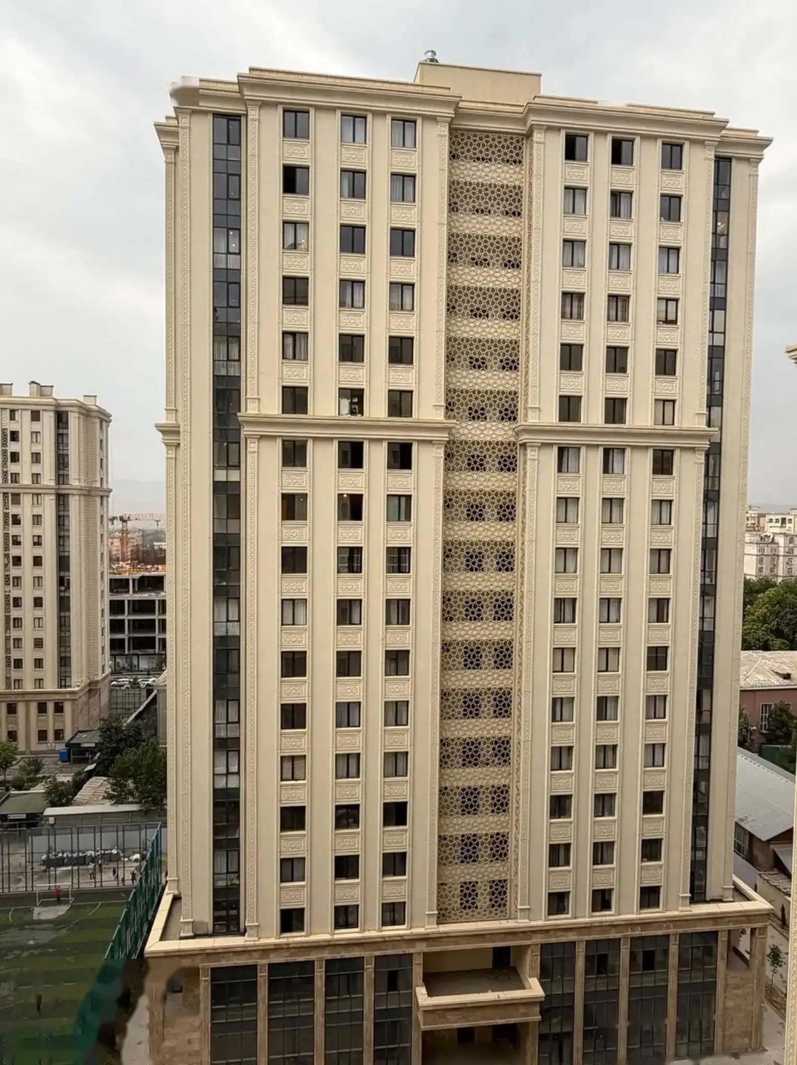 2-комн. квартира, 12 этаж, 101 м², Шохмансур — фото 3