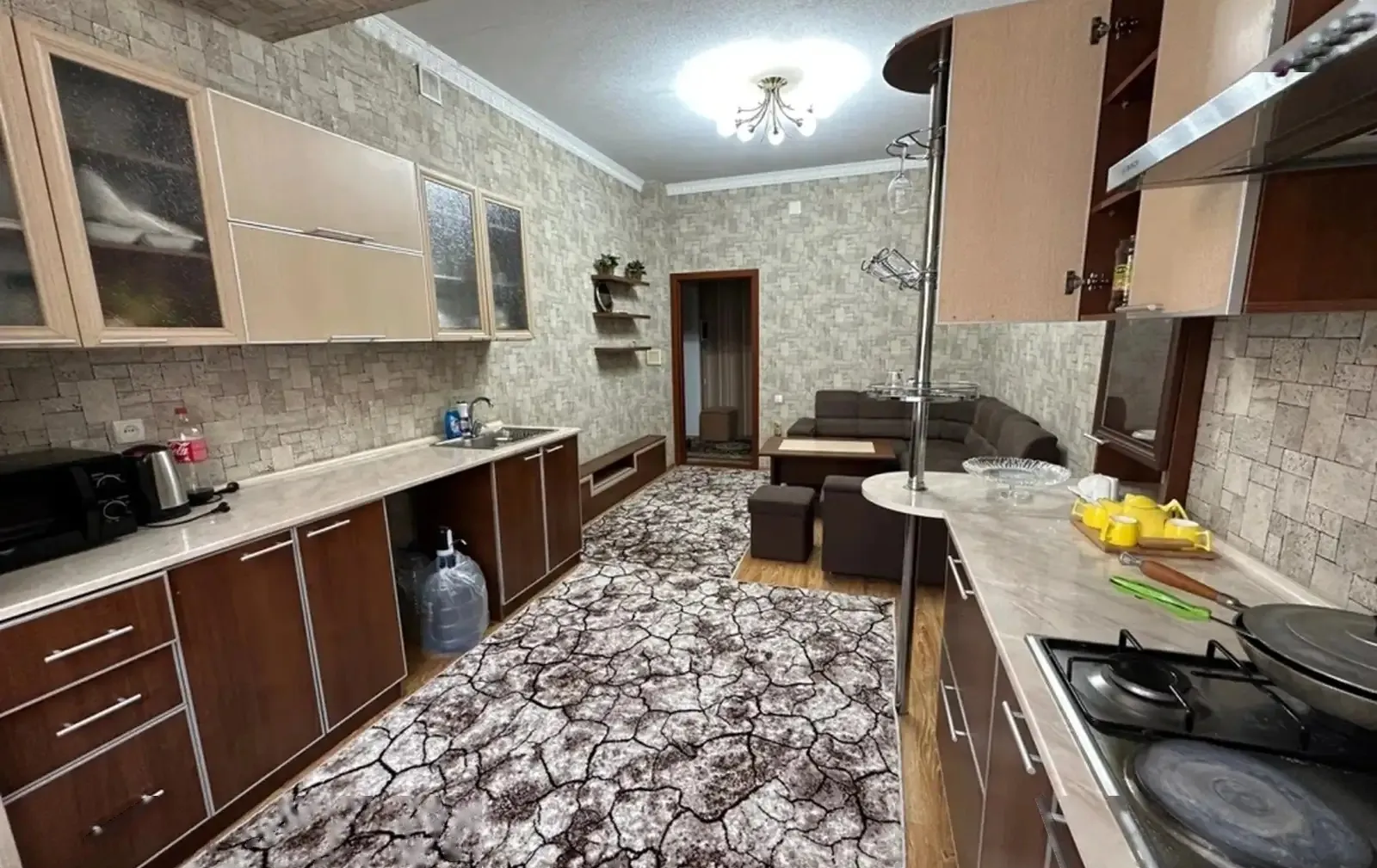 2-комн. квартира, 3 этаж, 70м², 19 Мкр — фото 6