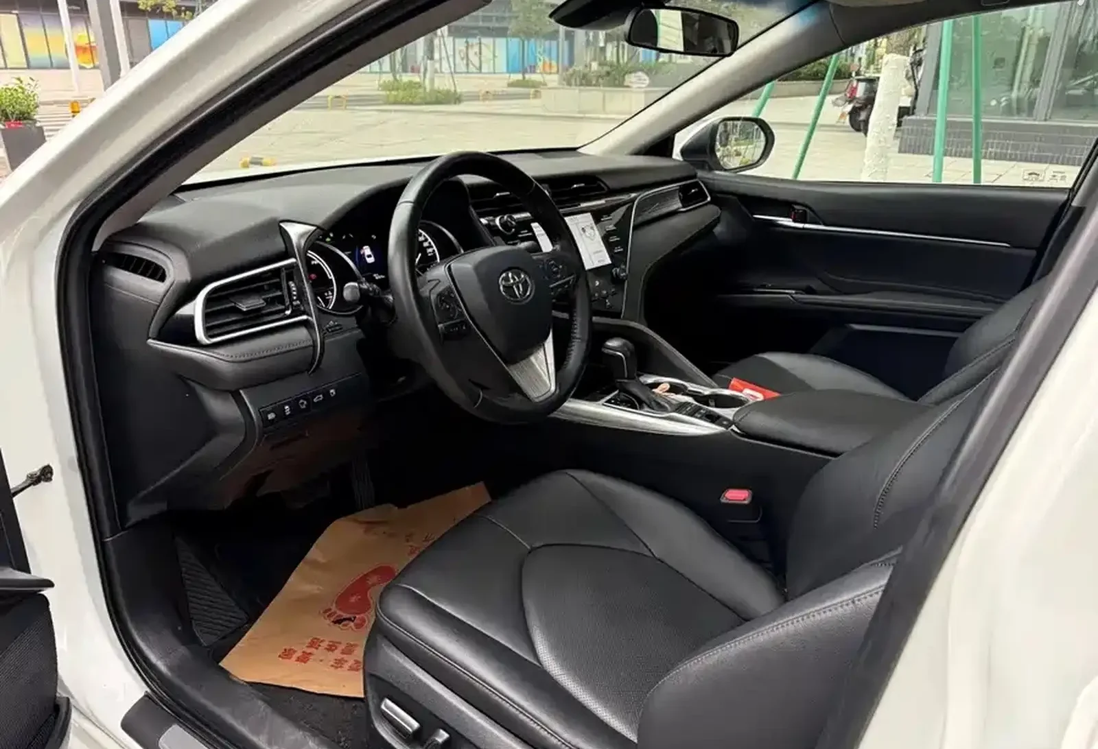 Toyota Camry, 2019