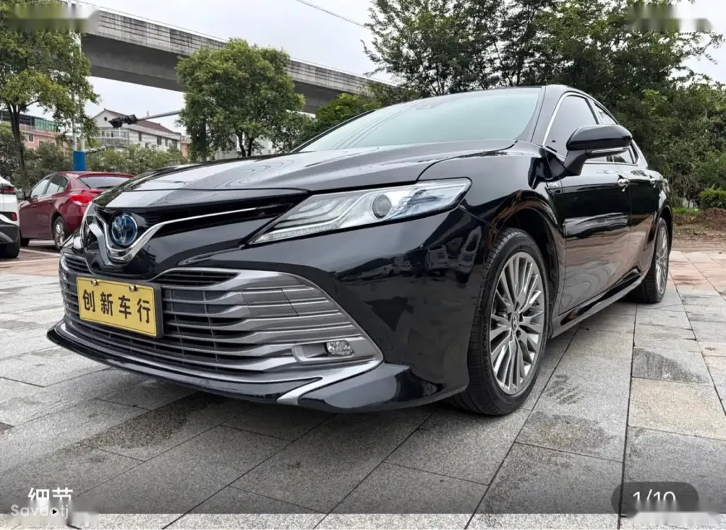 Toyota Camry, 2019