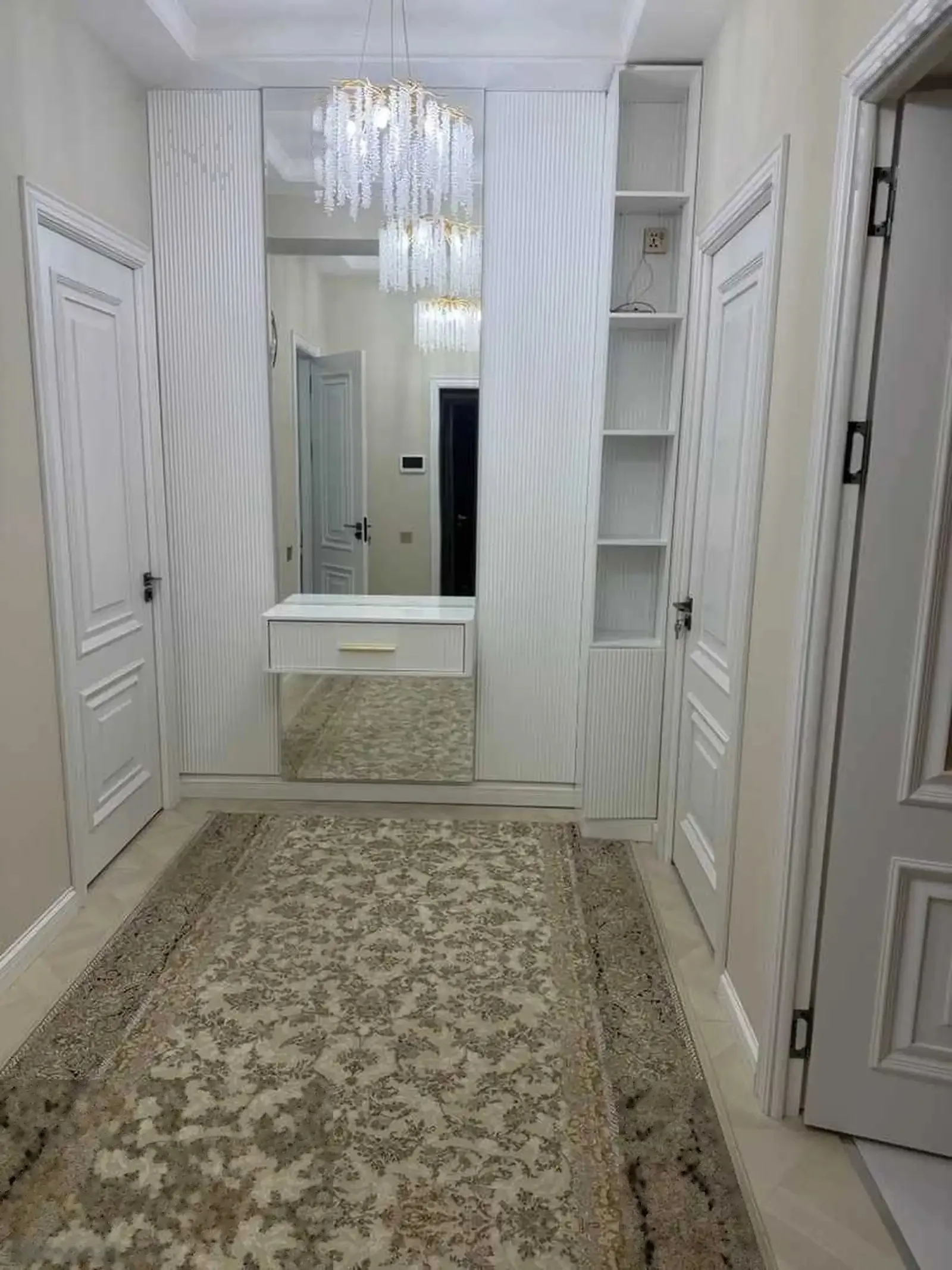 5-комн. квартира, 4 этаж, 214м², доми Баракат, Путовский — фото 8