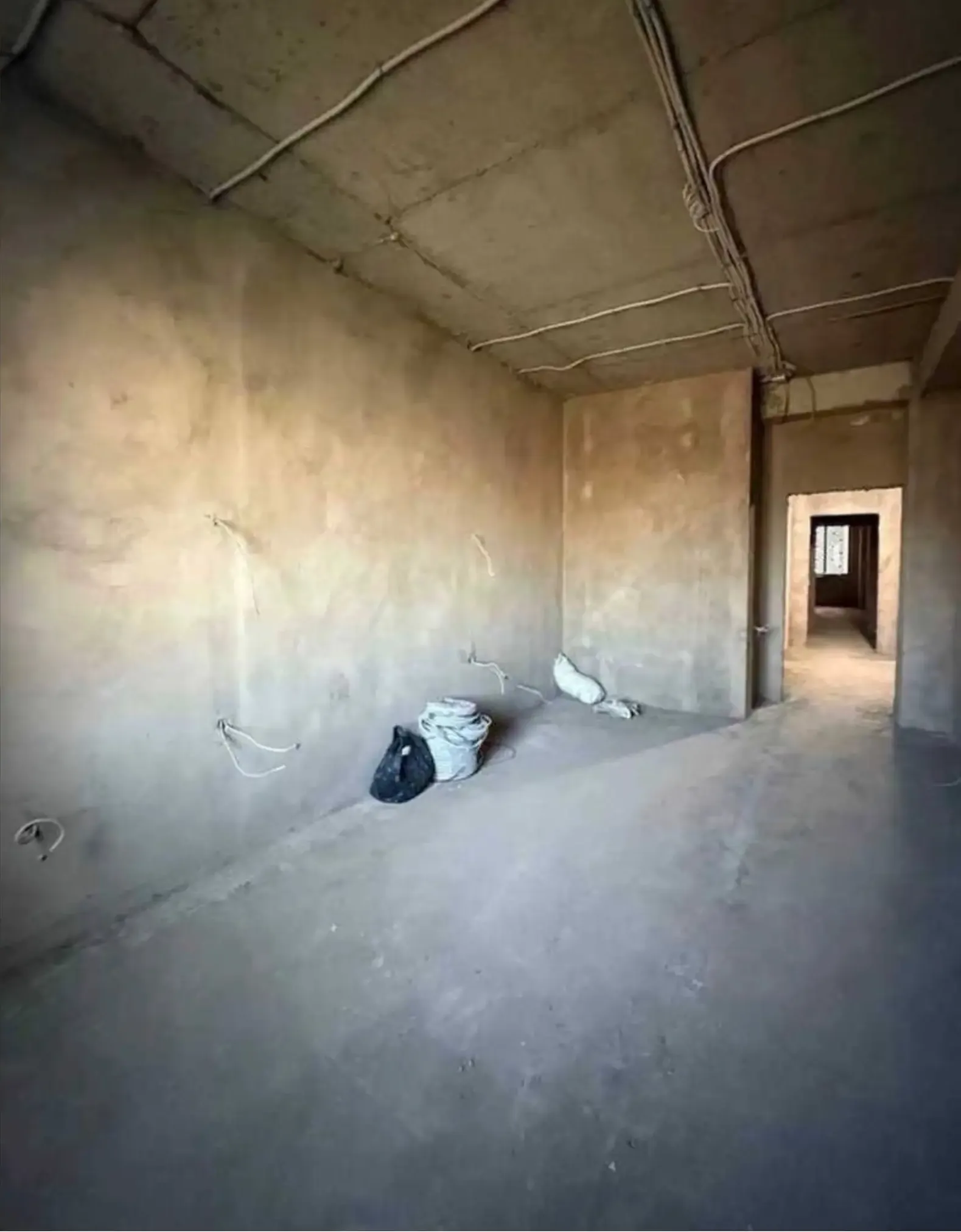 3-комн. квартира, 9 этаж, 126 м², Сомони
