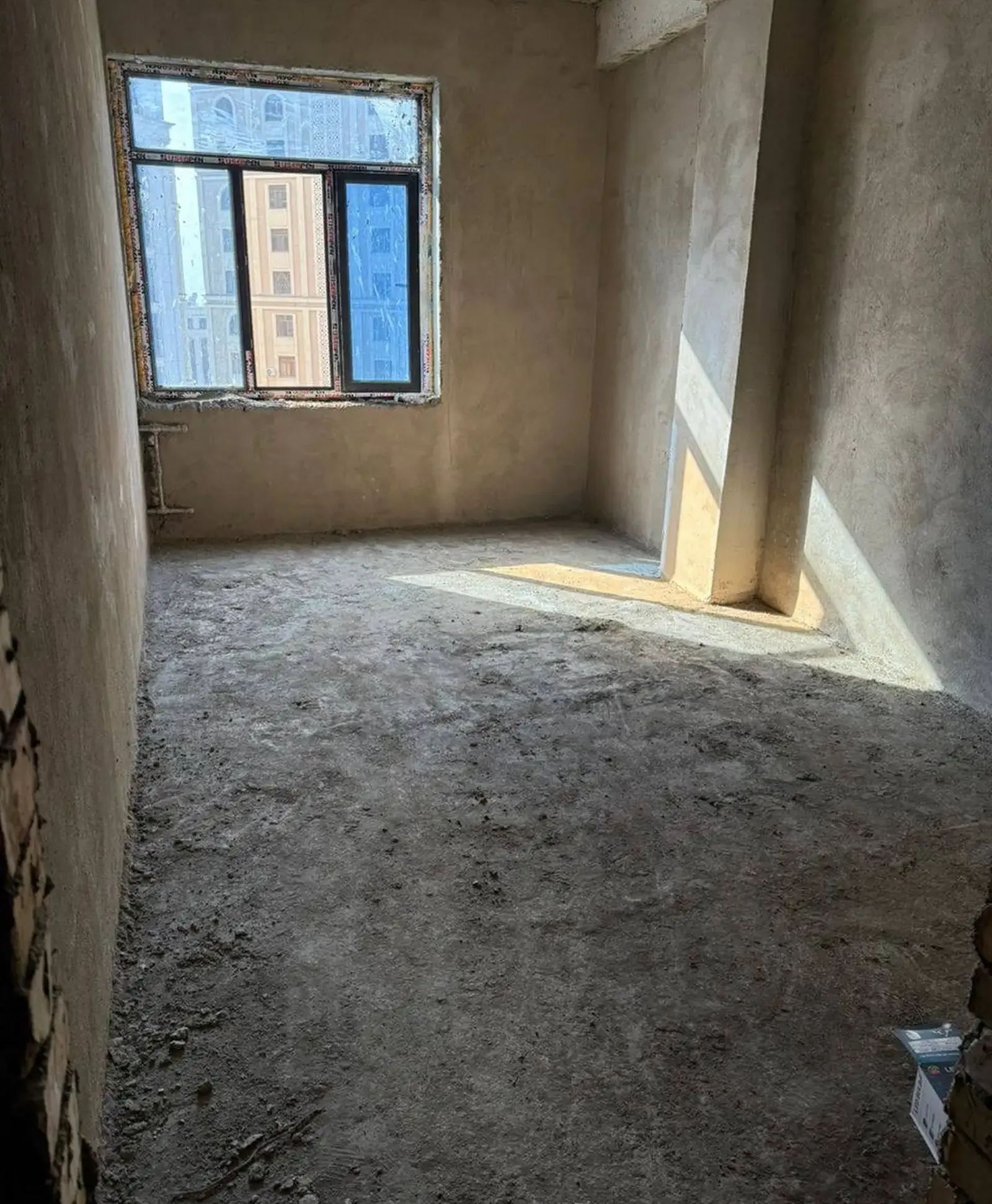 3-комн. квартира, 10 этаж, 84 м², Водонасос,рубаруи доми Евар — фото 2