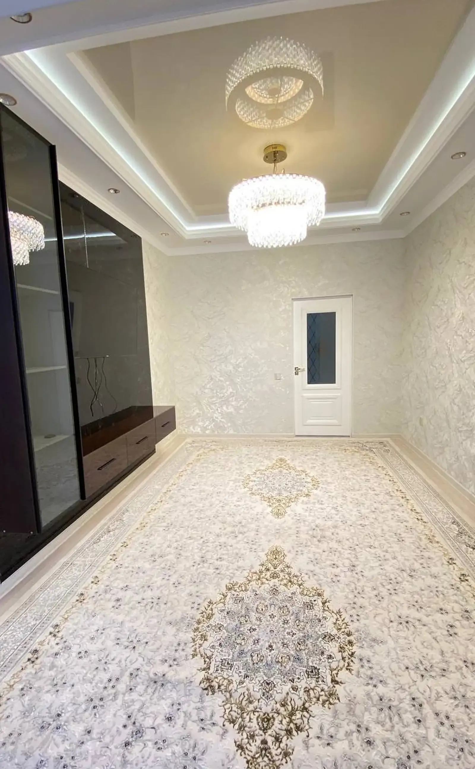 3-комн. квартира, 9 этаж, 70 м², Шохмансур Аэропорт — фото 3