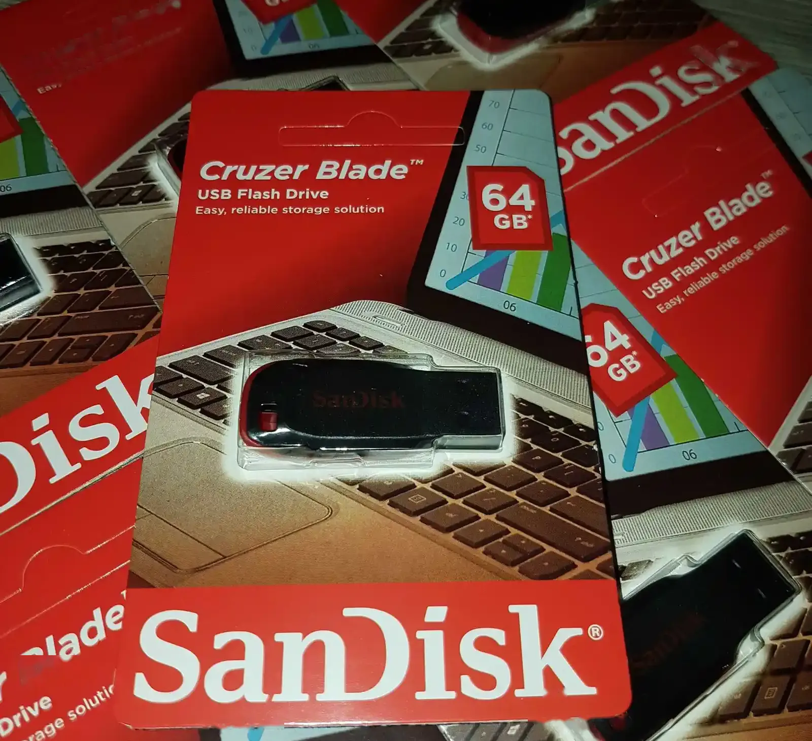 USB флешка Cruze Black 64Gb