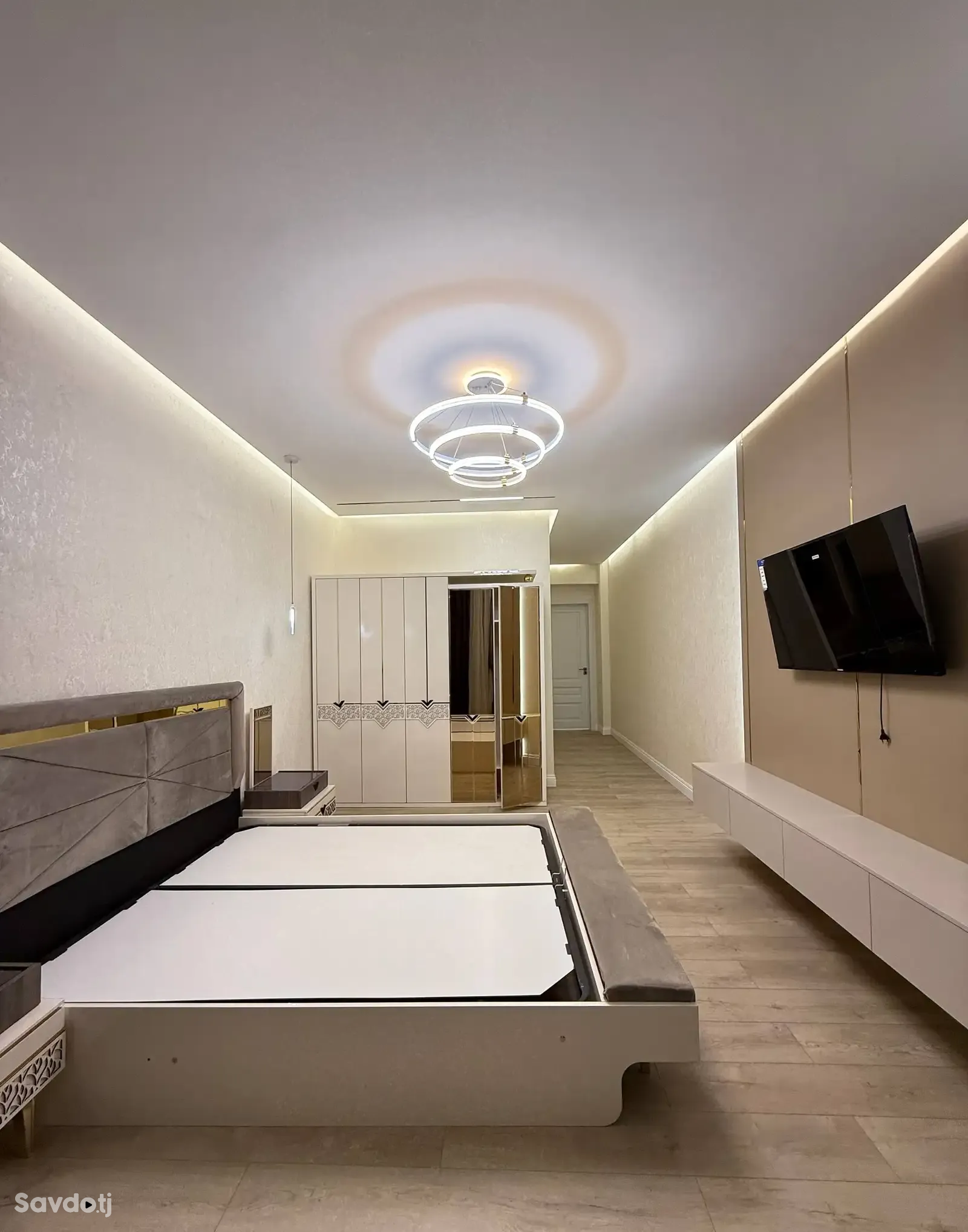 4-комн. квартира, 3 этаж, 215 м², И.Сомони