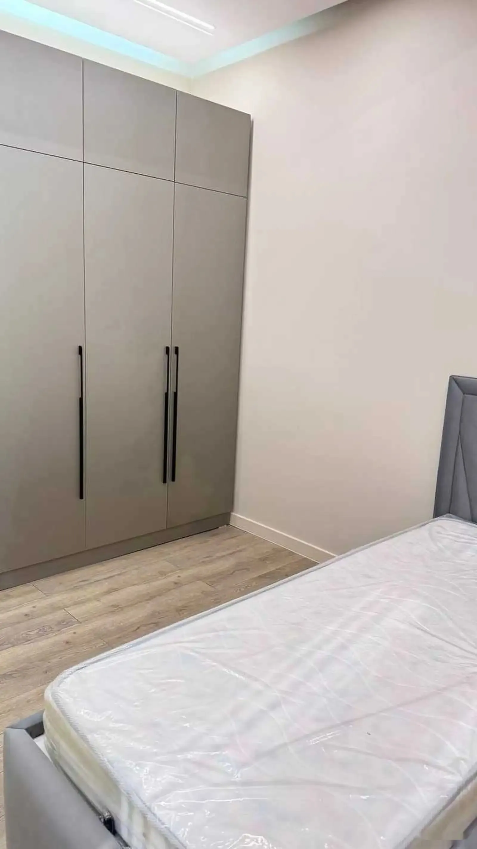 3-комн. квартира, 4 этаж, 91м², И.Сомони чорохаи северни — фото 8