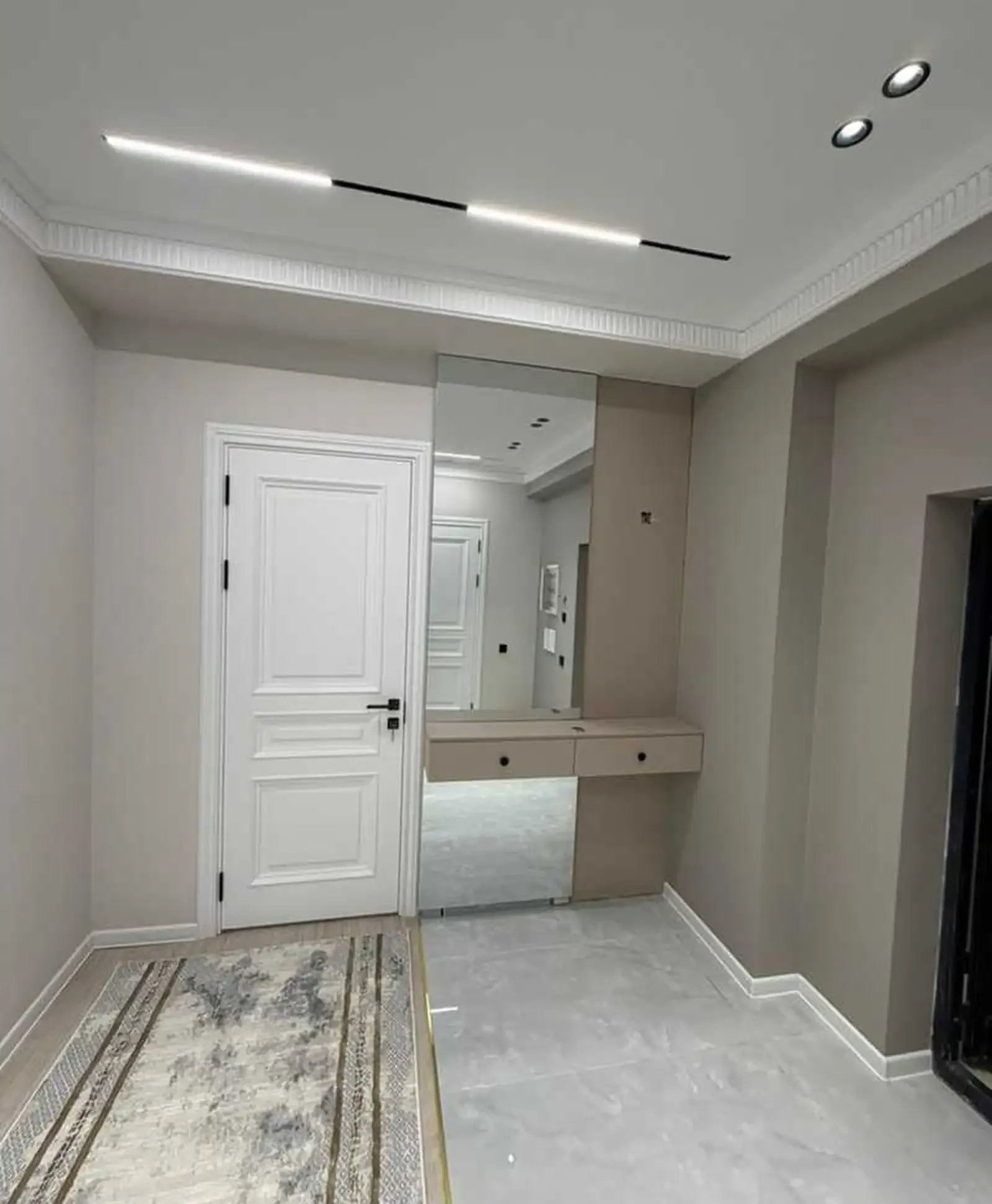 2-комн. квартира, 15 этаж, 100м², Поликиленикаи 1 — фото 2