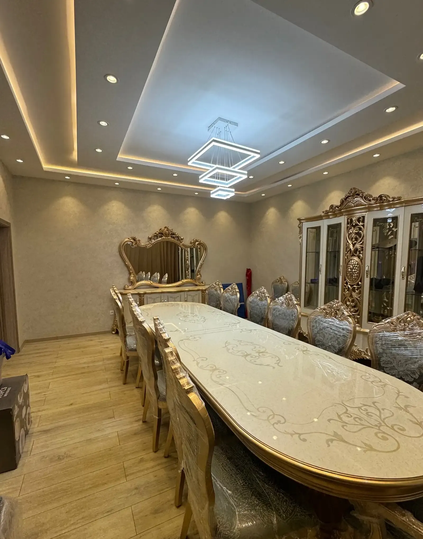 4-комн. квартира, 4 этаж, 140м², Ипподром, И. Сомони