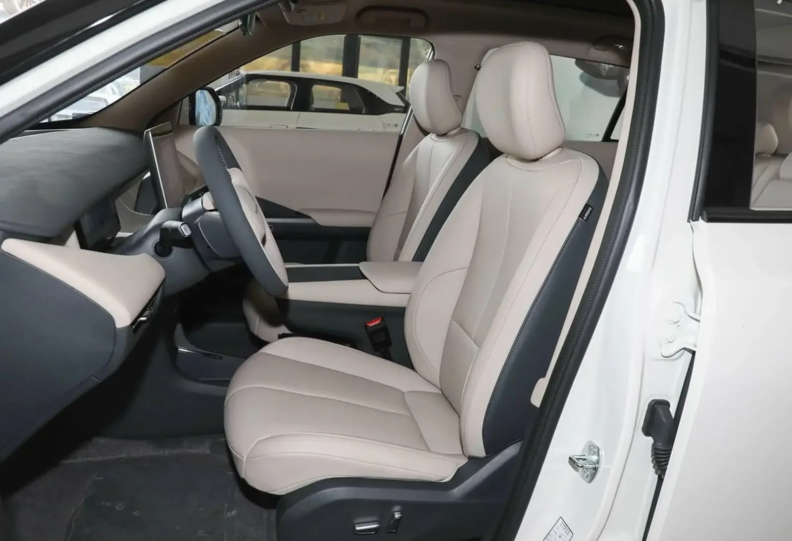 Dongfeng L7, 2025