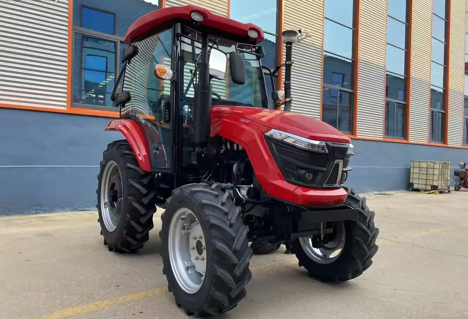 Трактор ZT 704 на заказ