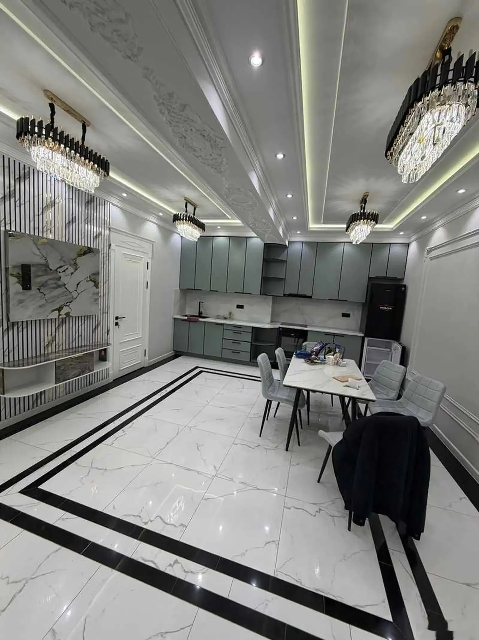 3-комн. квартира, 10 этаж, 122м², Спартак