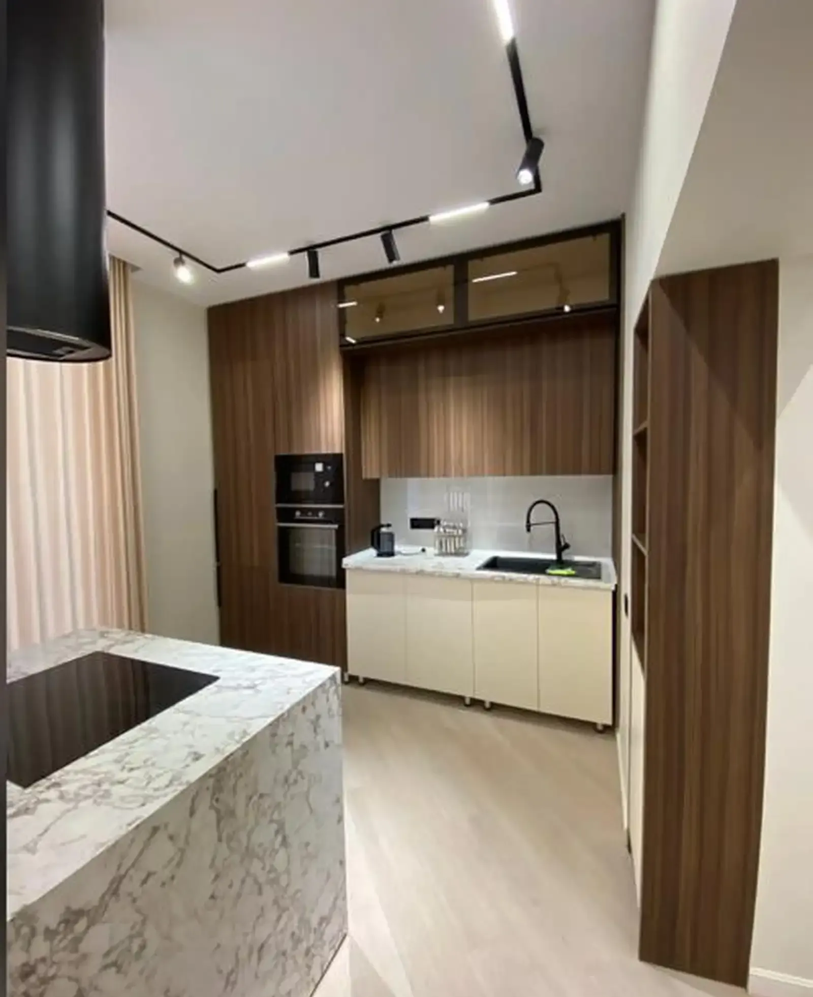 3-комн. квартира, 15 этаж, 66м², Сино — фото 3