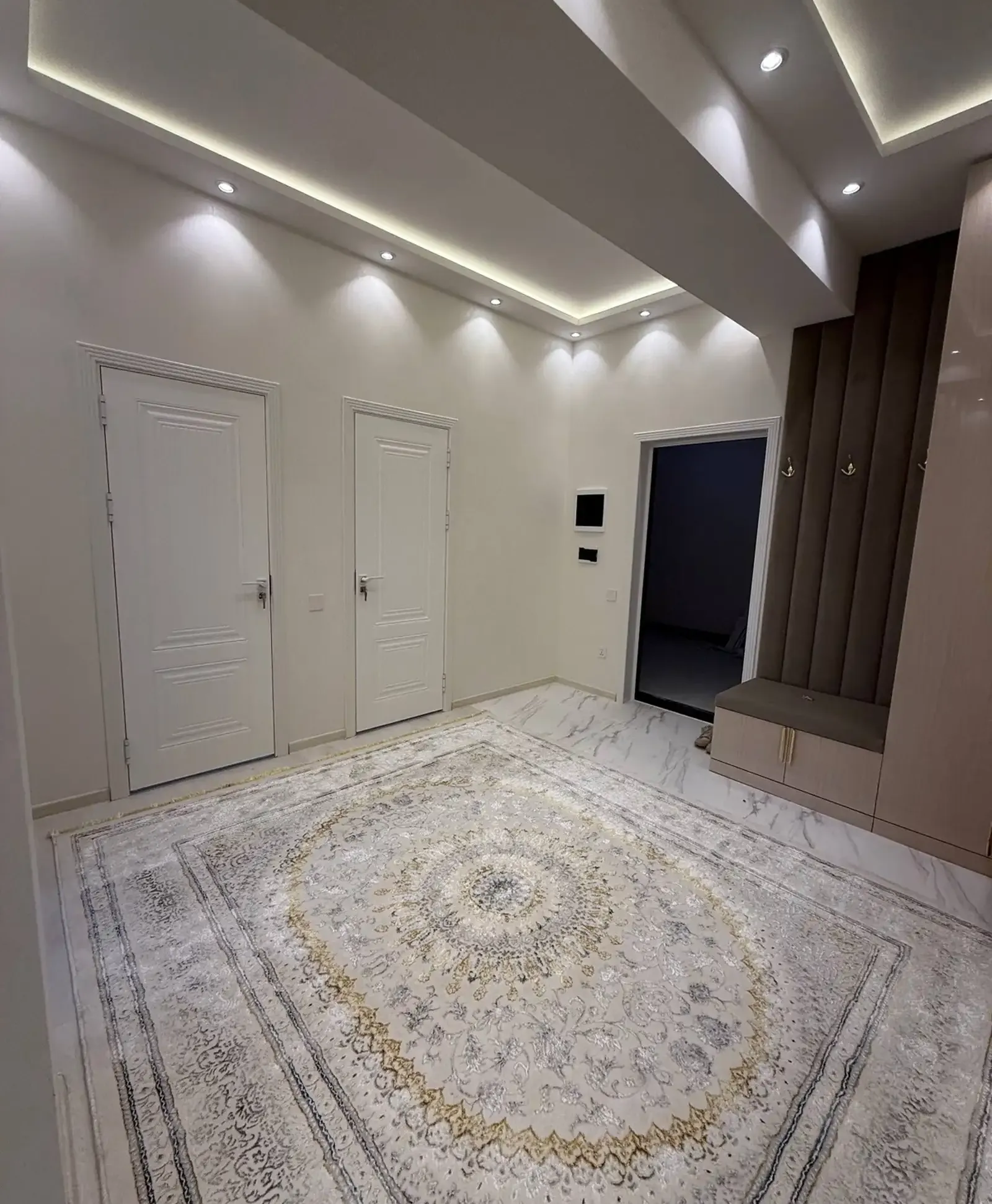 3-комн. квартира, 14 этаж, 115 м²,  4 Дома — фото 2