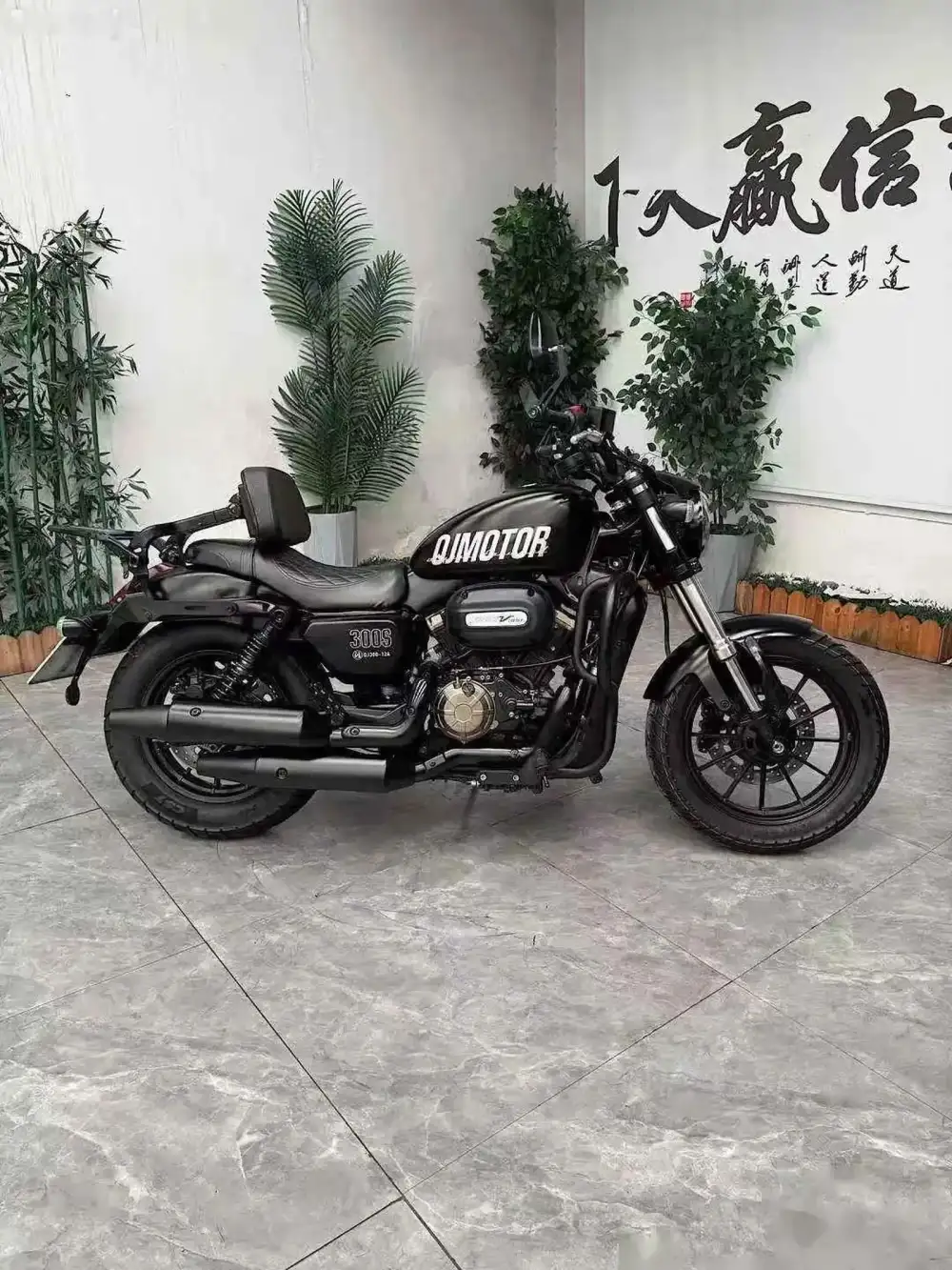 Мотоцикл Harley-Davidson — фото 3