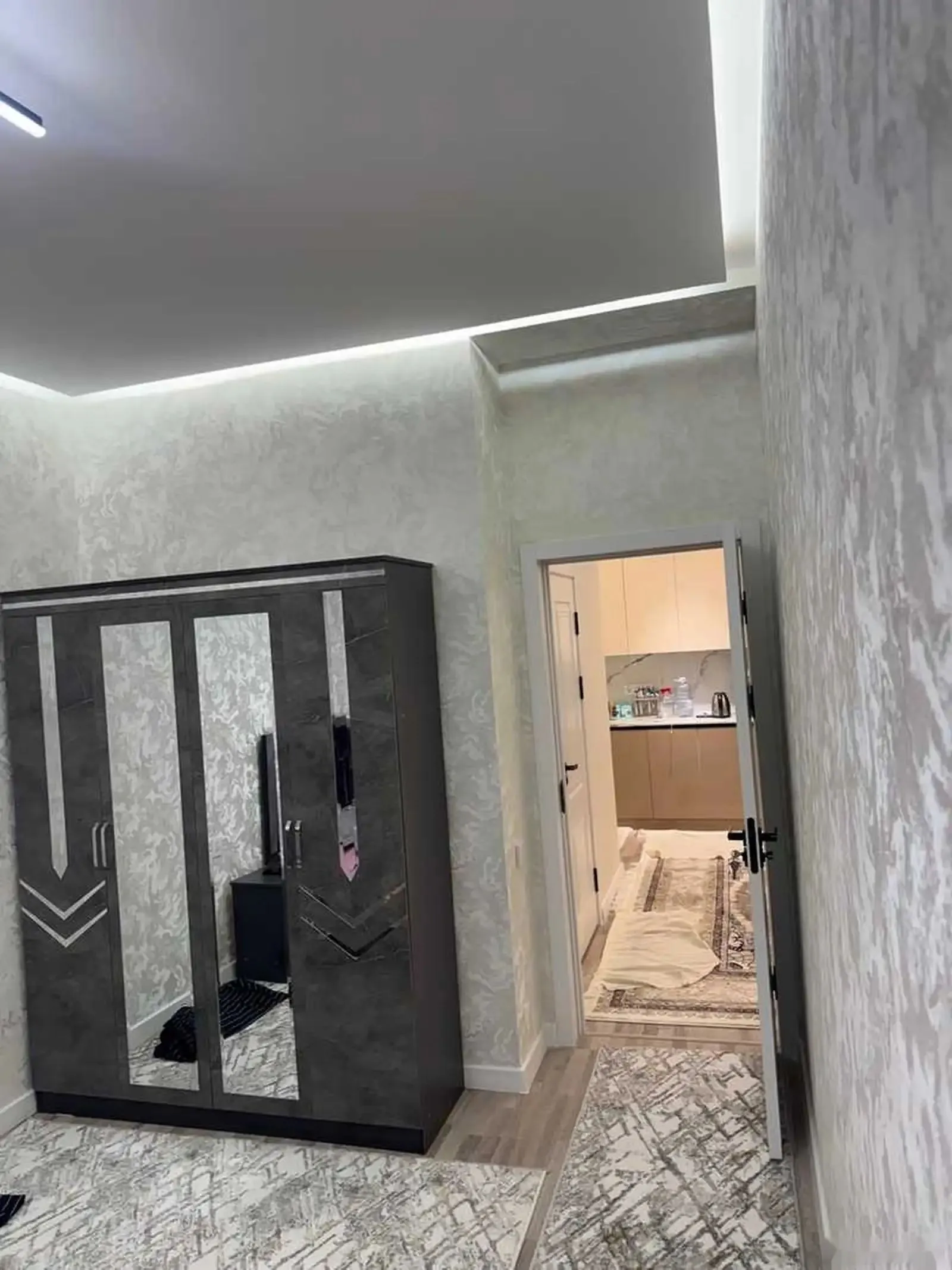 2-комн. квартира, 12 этаж, 68м², Шохмансур